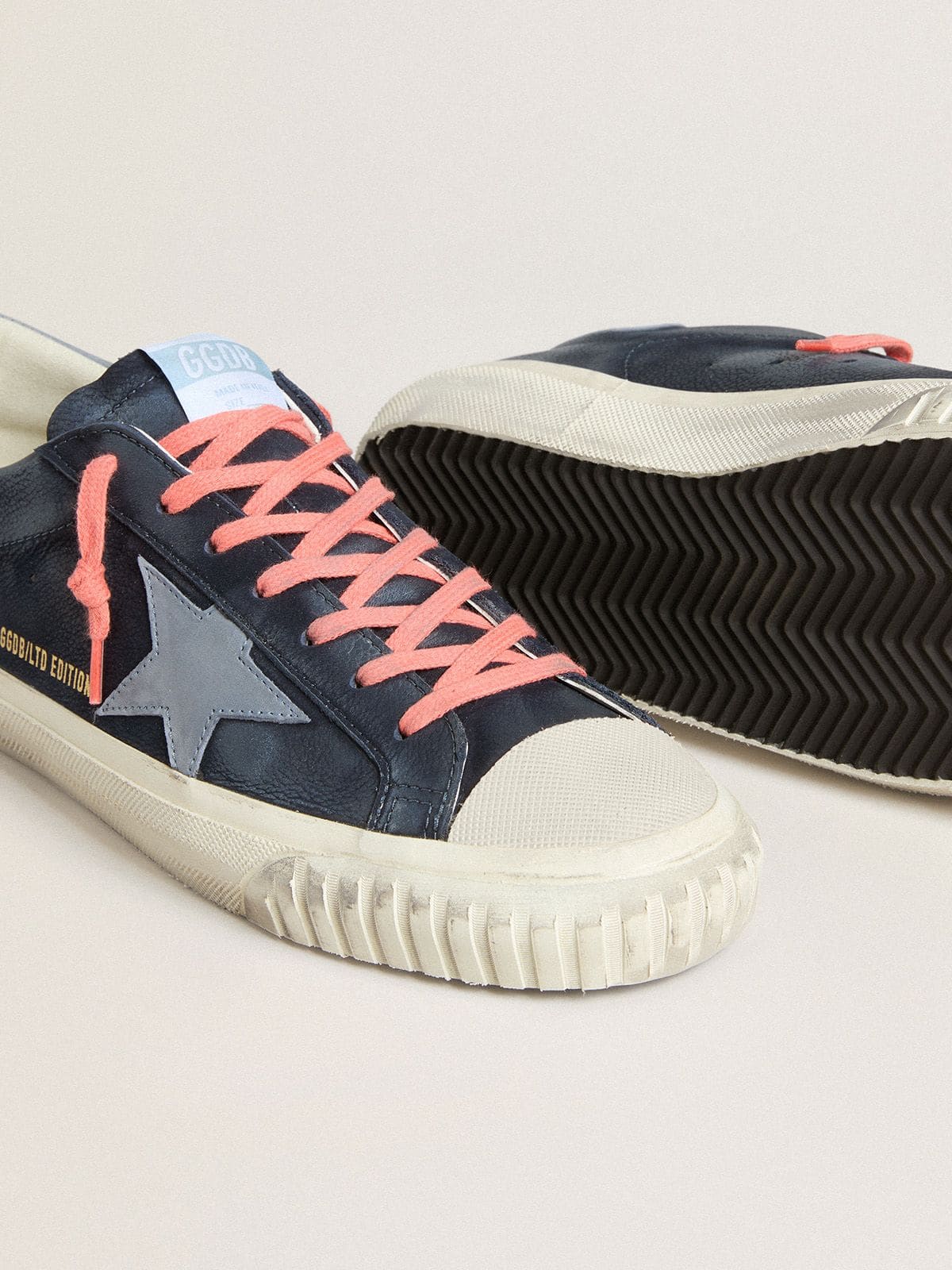 Golden Goose Super-Star In Navy-Blue Leather With Light Blue Leather Star And Heel Tab - Sneaker Türkiye