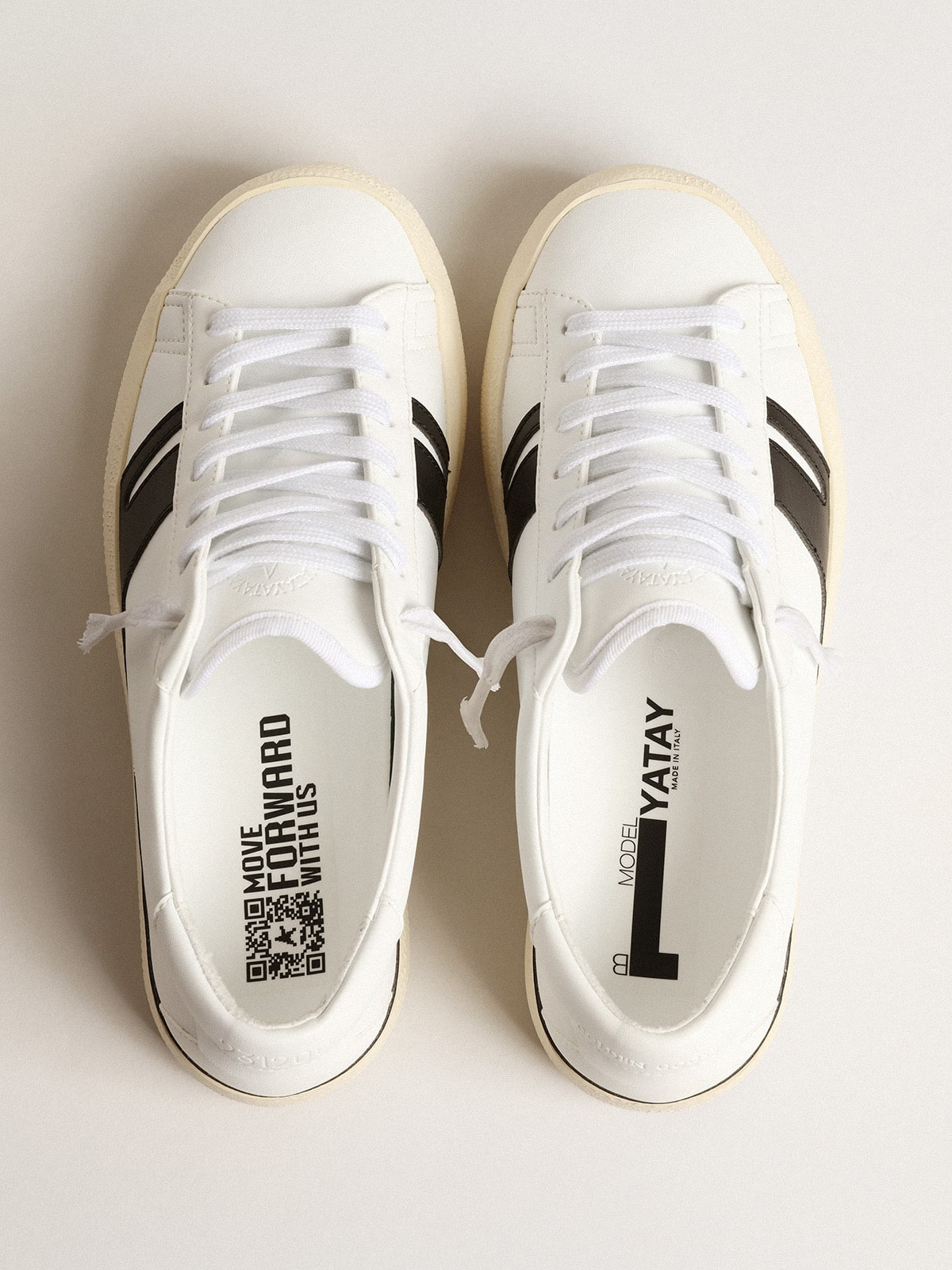 Golden Goose Yatay Model 1B Sustainable Sneakers With White Bio-Based Upper And Black Y - Sneaker Türkiye