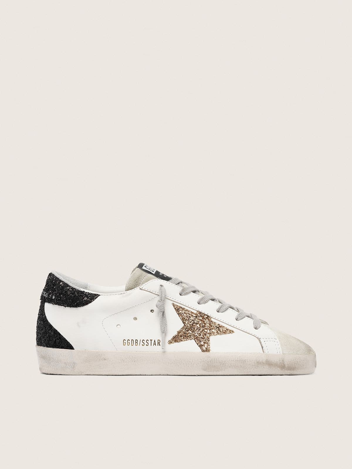 Golden Goose Women’s Super-Star In Nappa Leather With Gold Glitter Star And Black Glitter Heel Tab - Sneaker Türkiye
