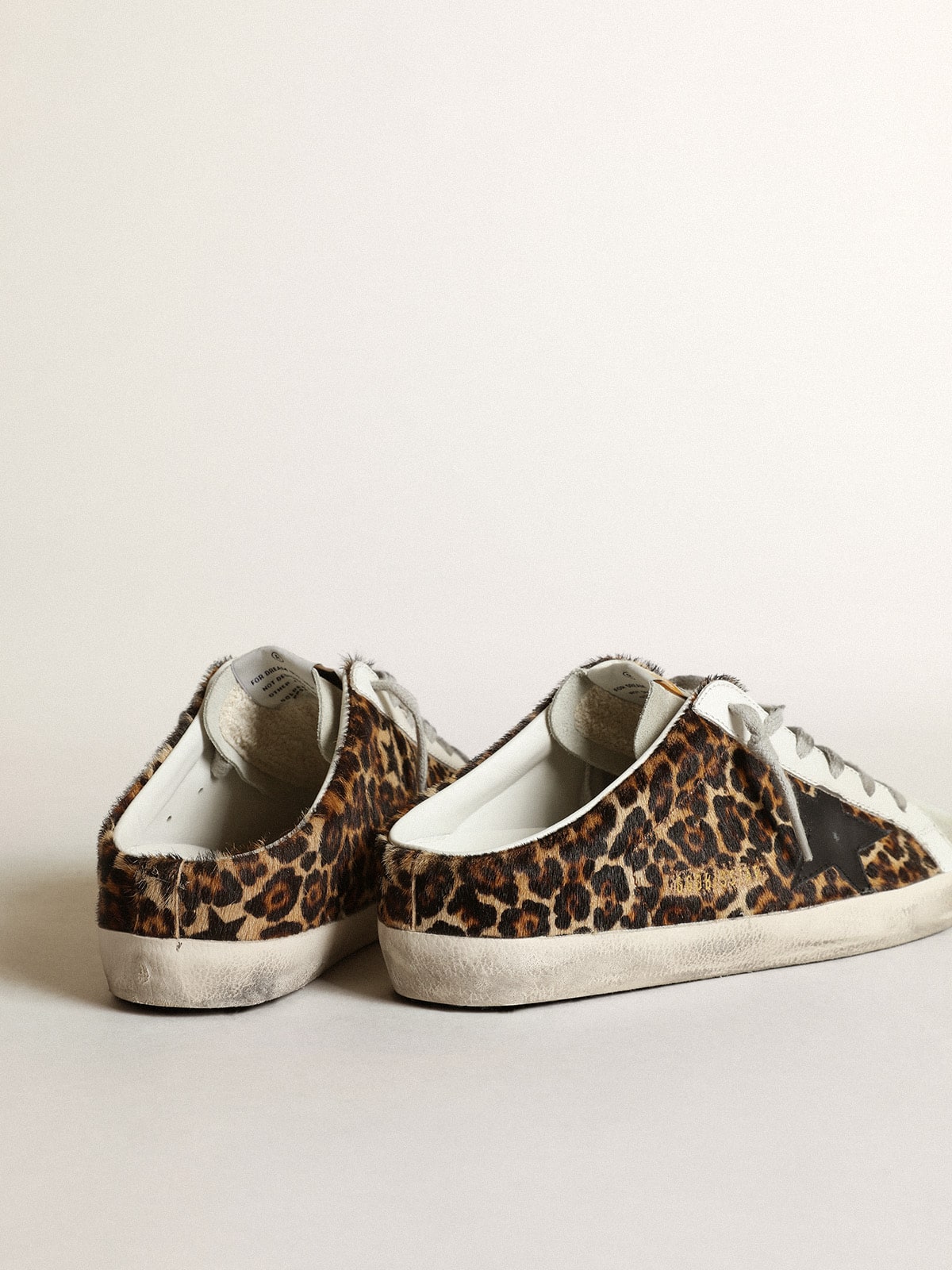 Golden Goose Women’s Super-Star Sabot In Leopard Print Pony Skin With Black Star - Sneaker Türkiye