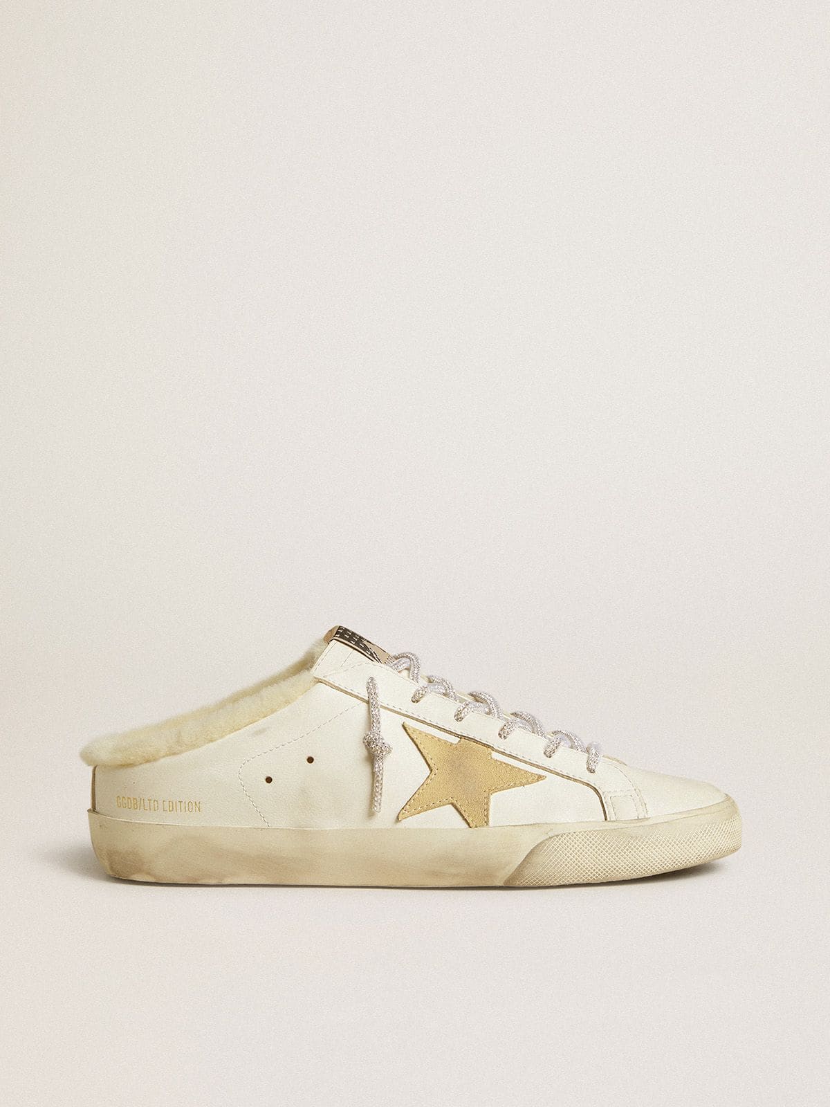 Golden Goose Women’s Super-Star Sabots With Gold Suede Star And Shearling Lining - Sneaker Türkiye