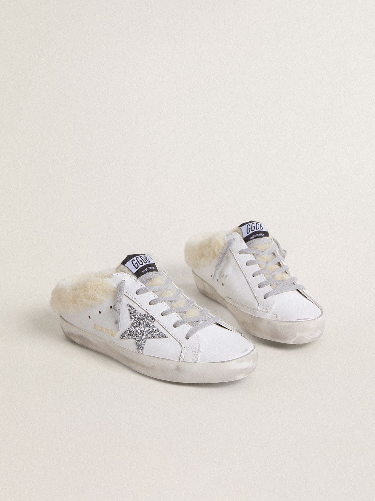 Golden Goose Super-Star Sabots In White Leather With Shearling Lining And Silver Star - Sneaker Türkiye