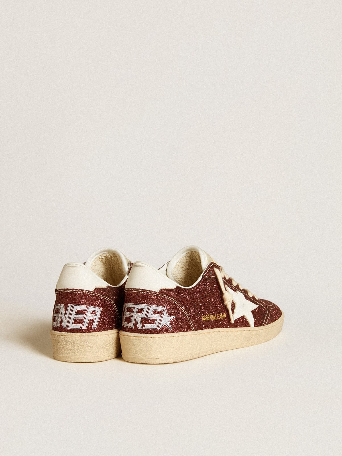 Golden Goose Ball Star In Burgundy Glitter With White Leather Star And Heel Tab - Sneaker Türkiye