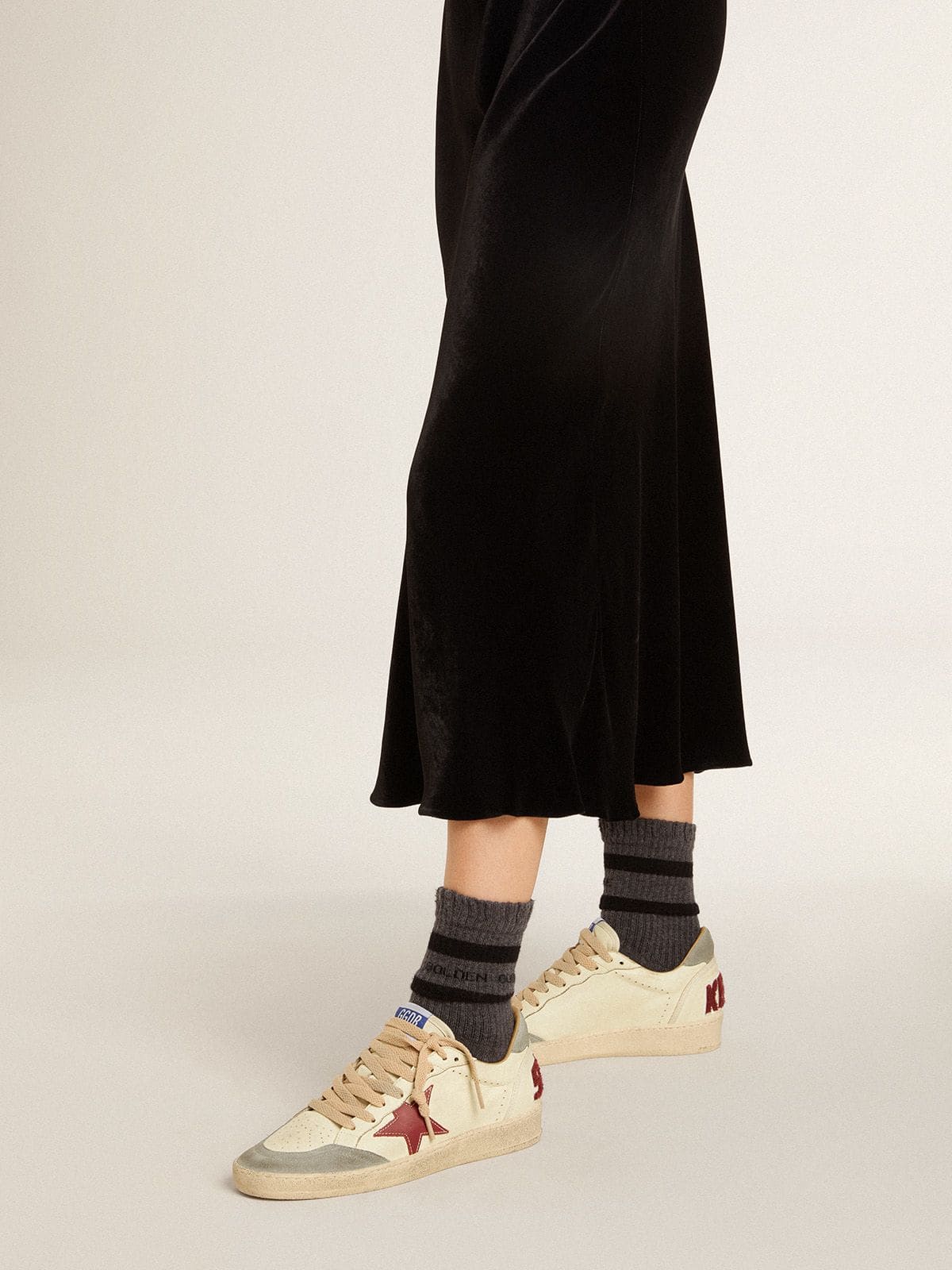 Golden Goose Women’s Ball Star LTD In Nappa With Leather Star And Silver Suede Heel Tab - Sneaker Türkiye
