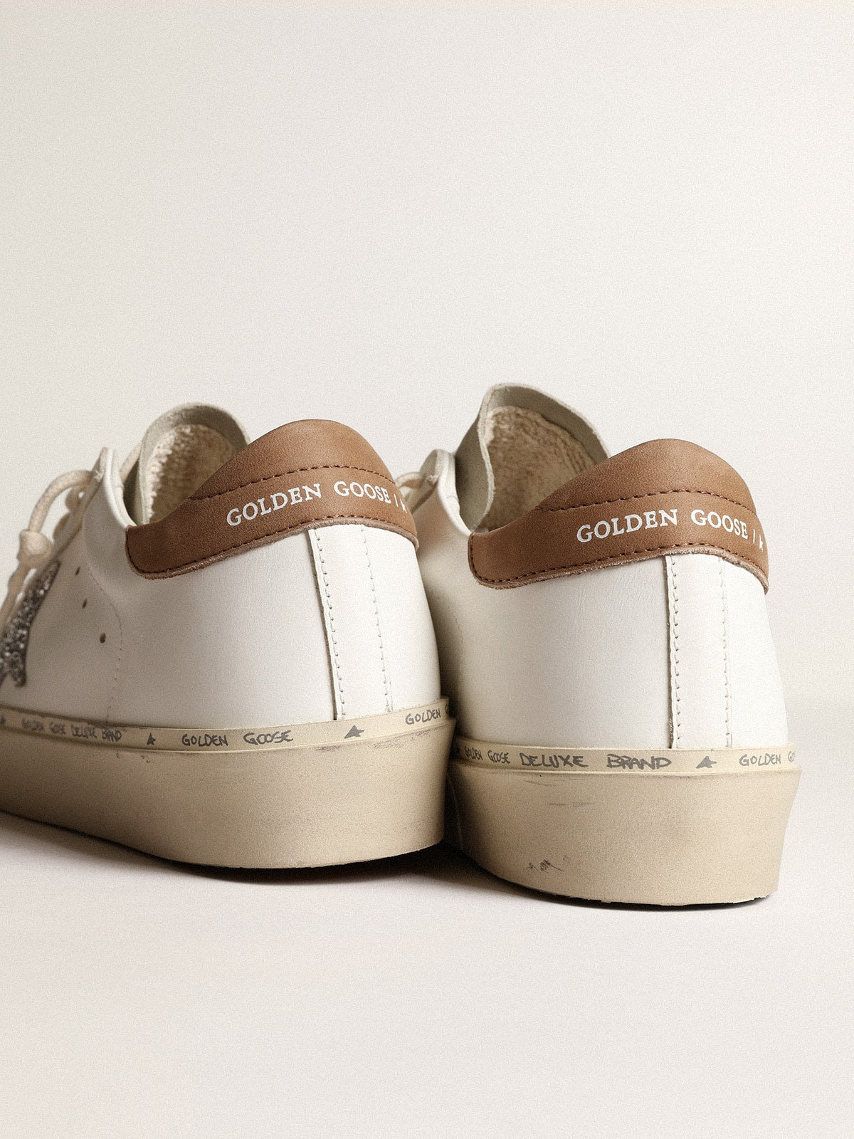 Golden Goose Women’s Hi Star With Silver Glitter Star And Dove-Gray Nubuck Heel Tab - Sneaker Türkiye
