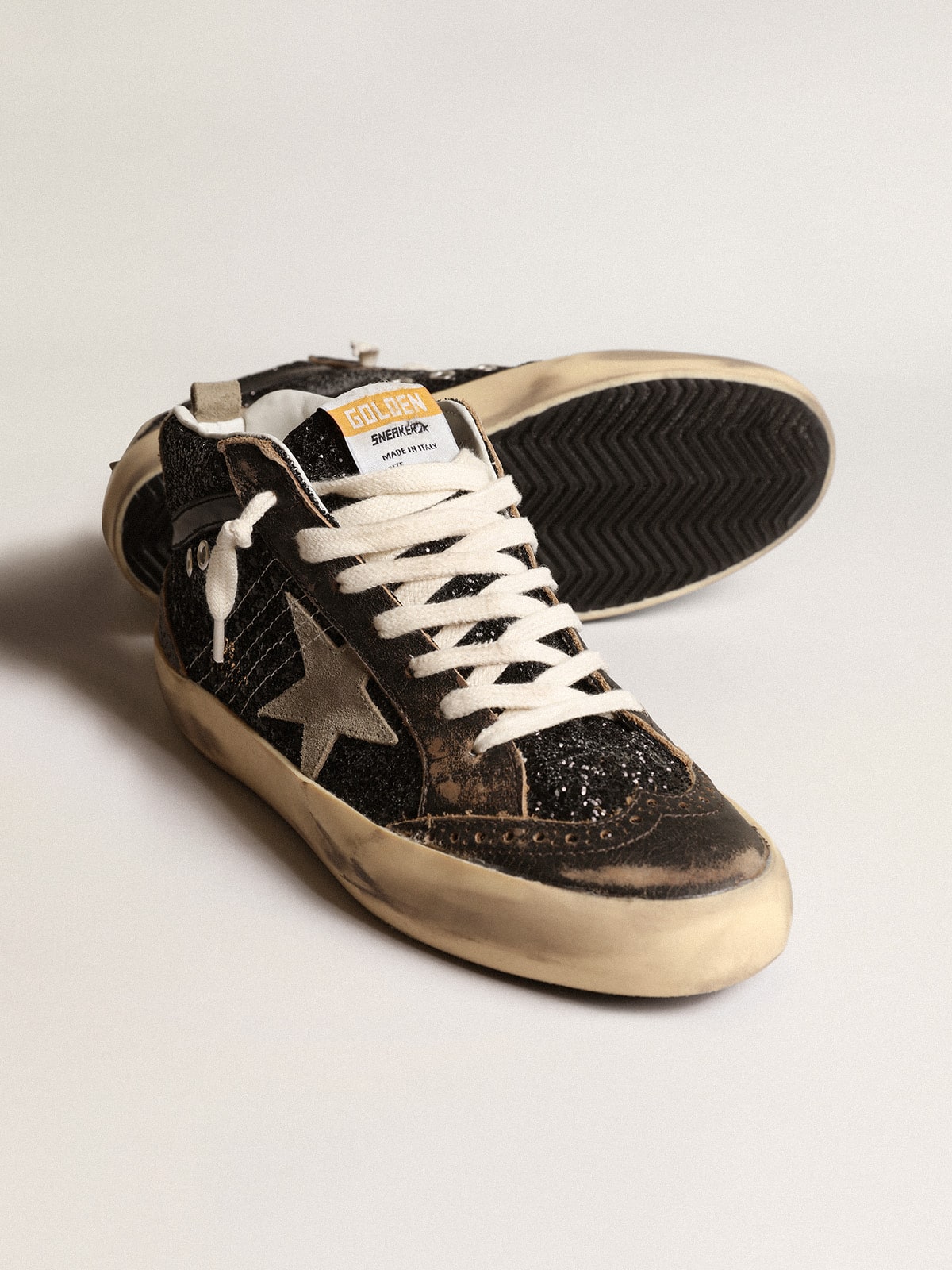 Golden Goose Women’s Mid Star In Black Glitter With Dove-Gray Suede Star And Heel Tab - Sneaker Türkiye