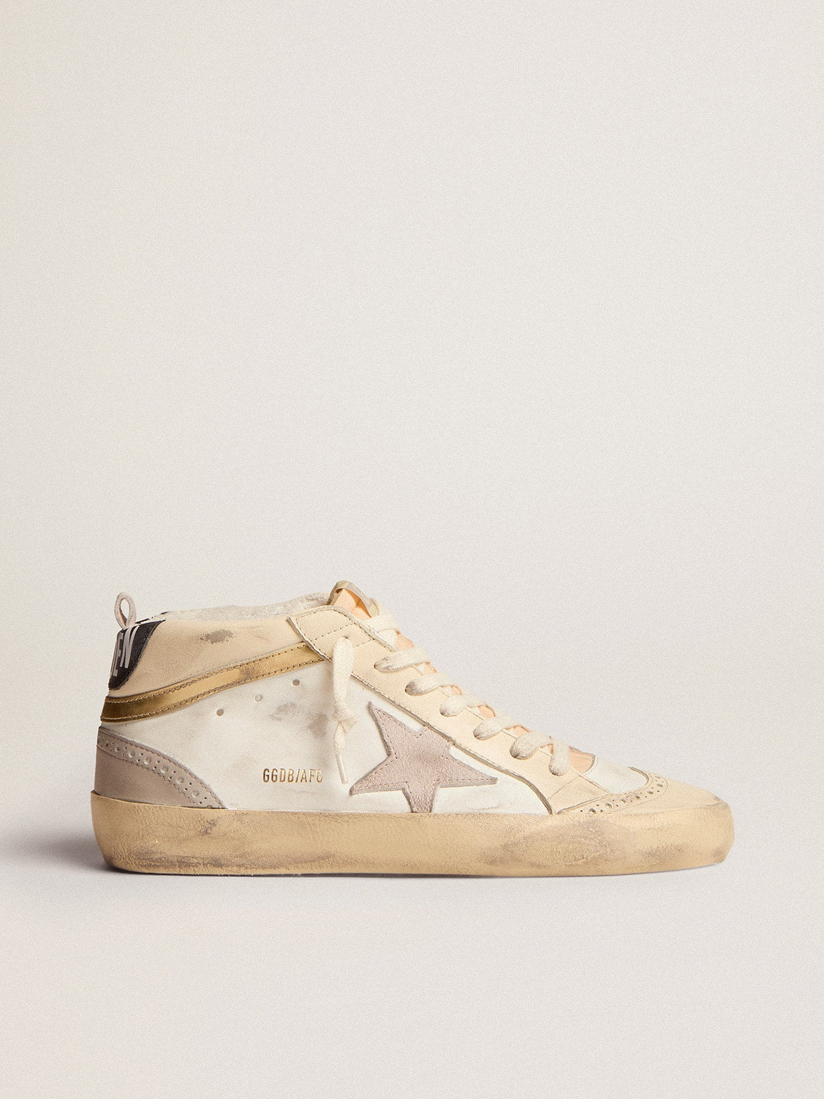 Golden Goose Women’s Mid Star With Star In Light Gray Suede And Gold Flash - Sneaker Türkiye