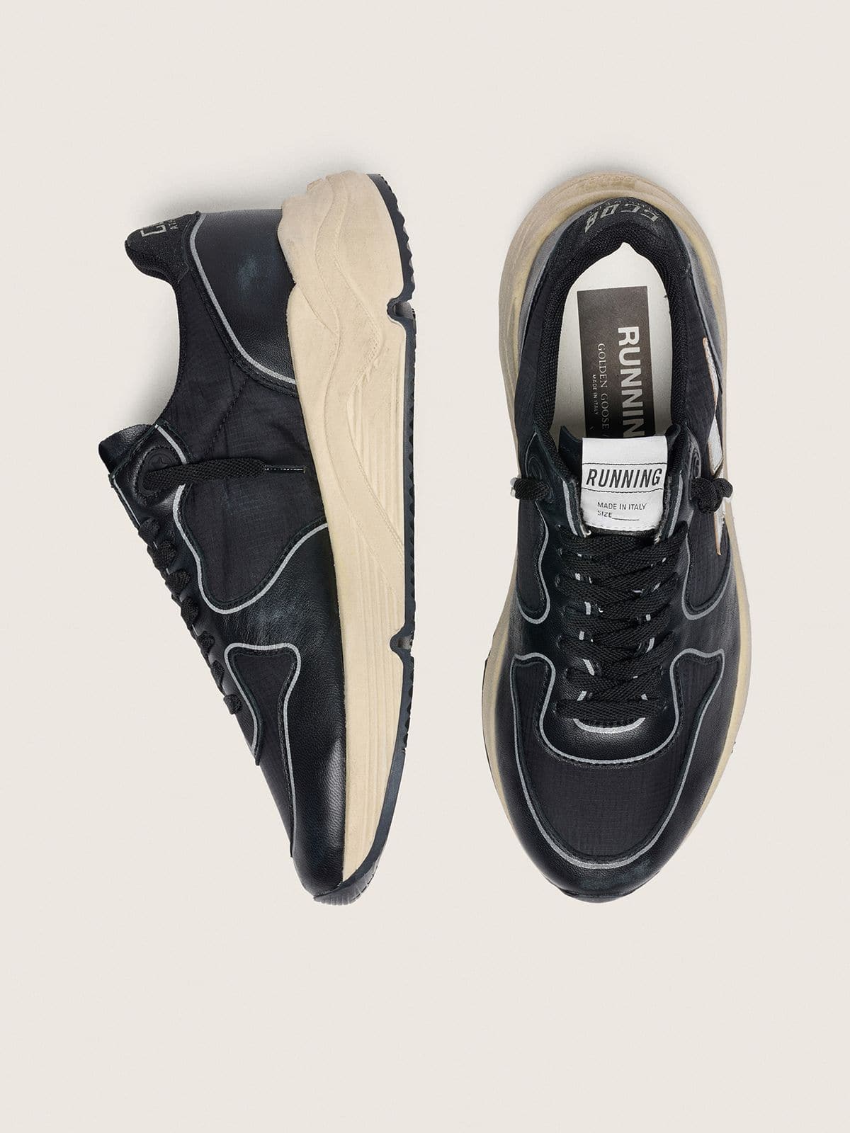 Golden Goose Women’s Running Sole In Black Nappa Leather And Nylon With A Silver Leather Star - Sneaker Türkiye