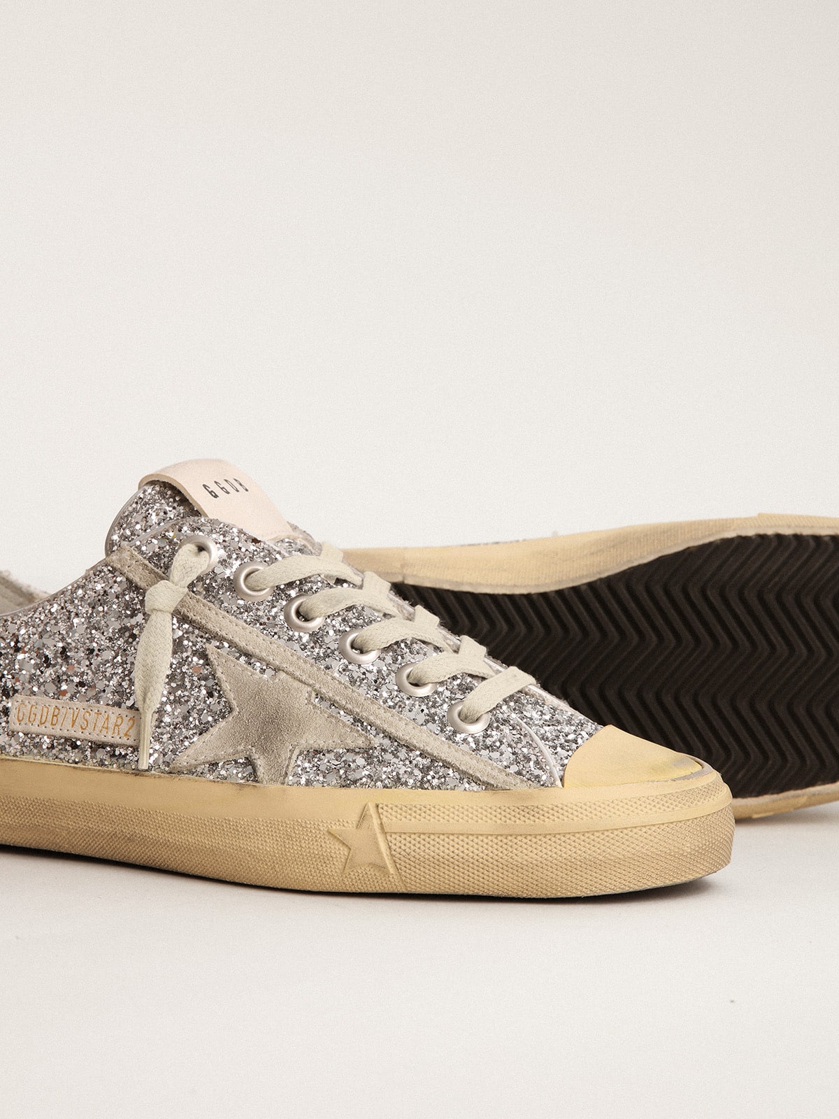 Golden Goose Women’s V-Star In Silver Glitter With Ice-Gray Suede Star - Sneaker Türkiye