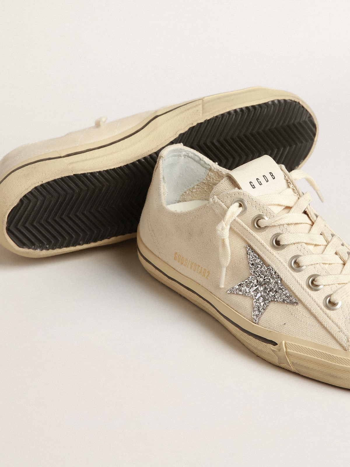 Golden Goose V-Star In Beige Canvas With A Silver Glitter Star - Sneaker Türkiye