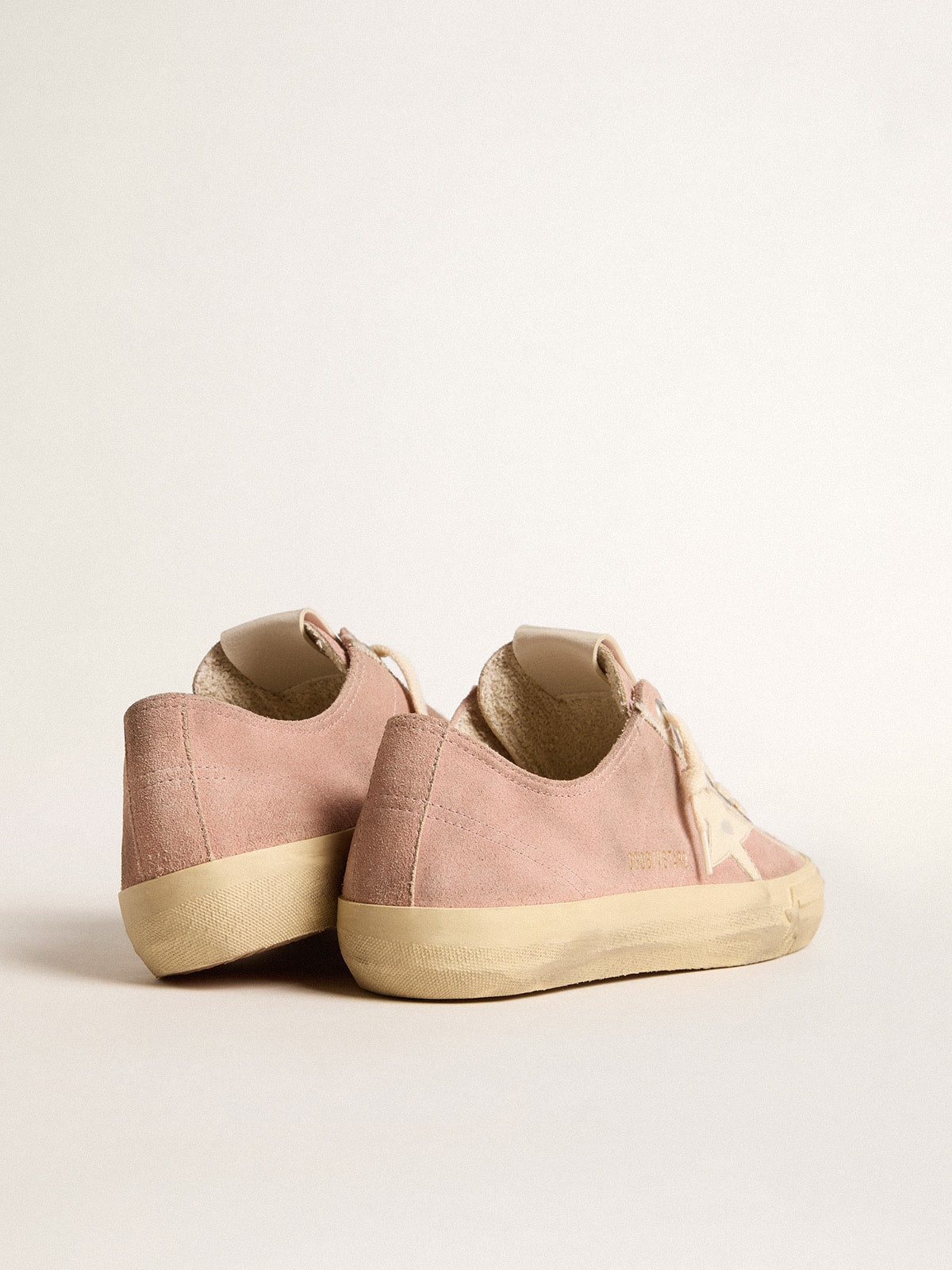 Golden Goose Women’s V-Star In Pink Suede With Cream Leather Star - Sneaker Türkiye