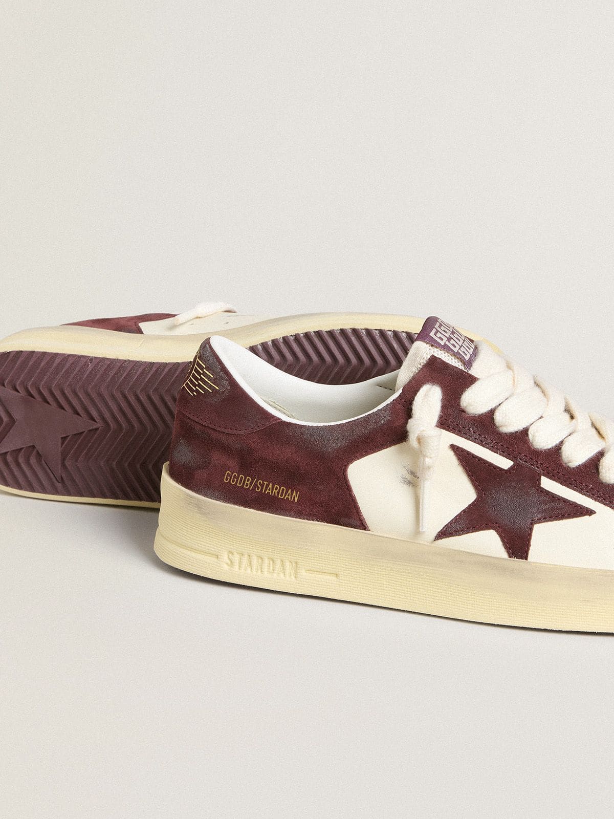 Golden Goose Women’s Stardan In White Nappa With Burgundy Suede Star And Heel Tab - Sneaker Türkiye
