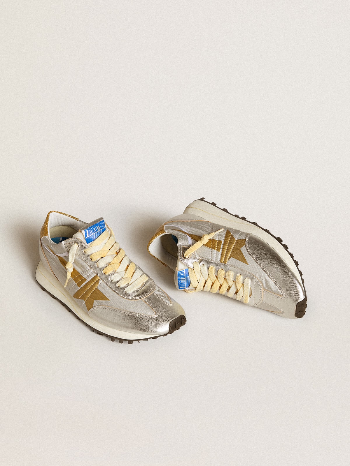 Golden Goose Women’s Marathon With Silver Ripstop Nylon Upper And Gold Star - Sneaker Türkiye