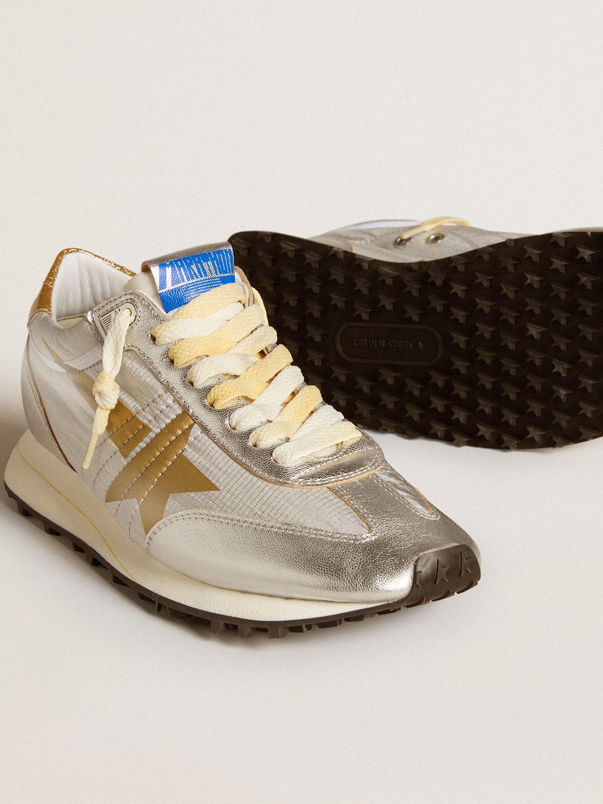 Golden Goose Women’s Marathon With Silver Ripstop Nylon Upper And Gold Star - Sneaker Türkiye