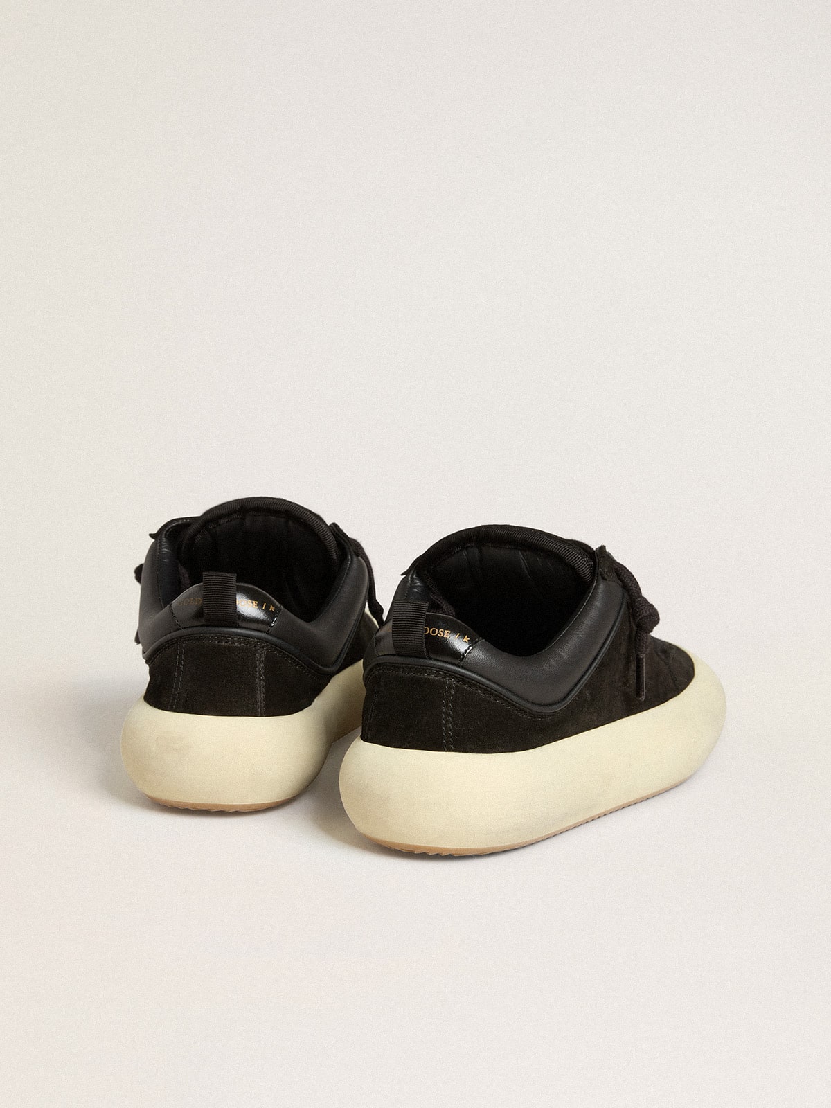Golden Goose Women’s Space-Star Cube In Black Suede With Perforated Star - Sneaker Türkiye