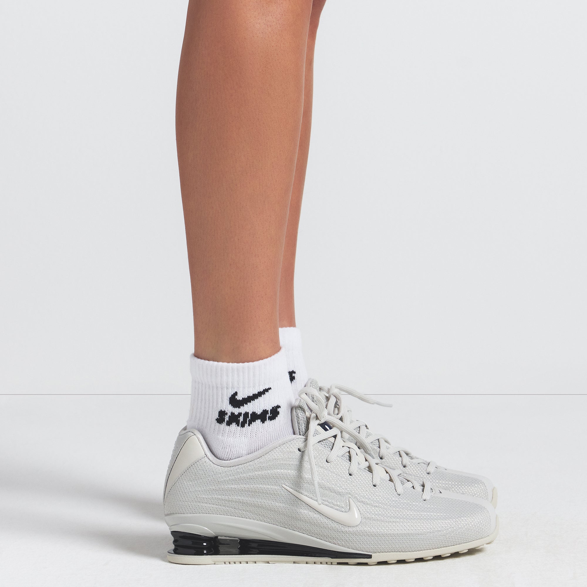 NikeSKIMS ACCESSORIES DRI-FIT QUARTER CREW SOCK 3-PACK | SNOW - Sneaker Türkiye