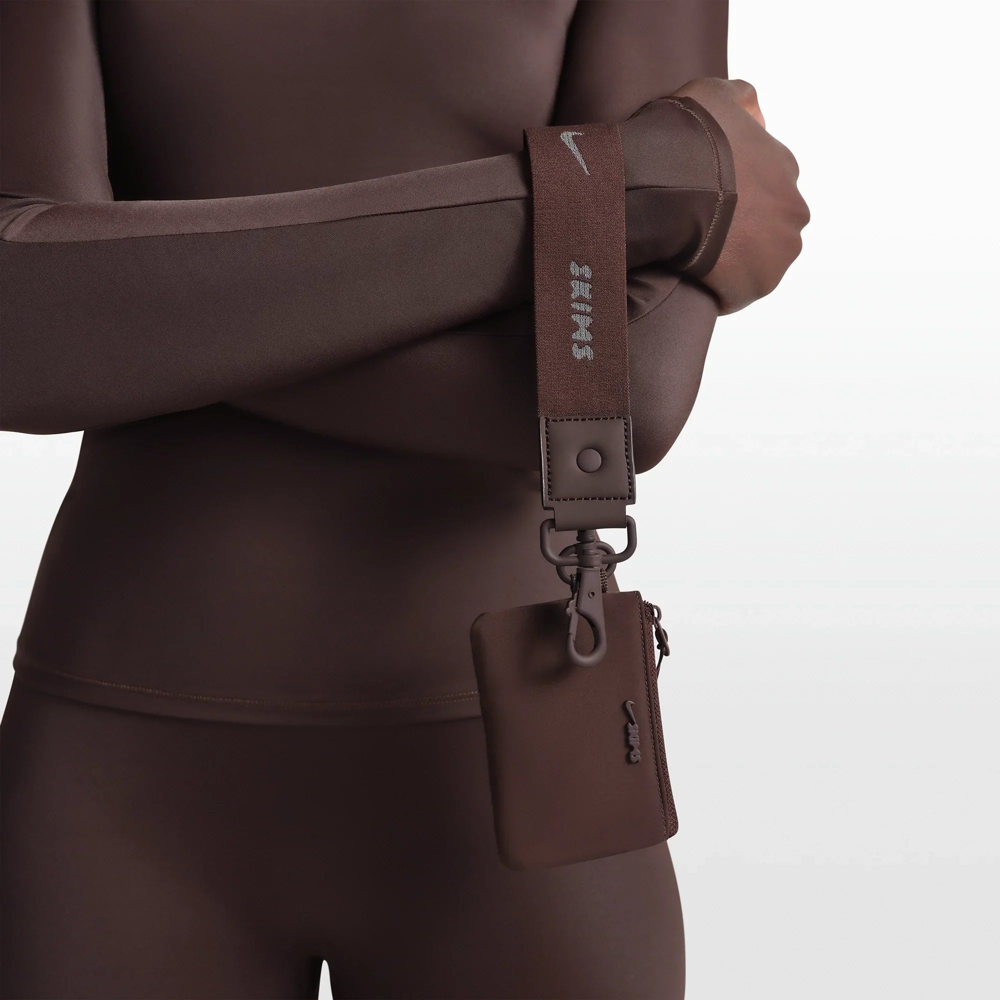 NikeSKIMS ACCESSORIES CLIPPABLE POUCH | PHOENIX - Sneaker Türkiye