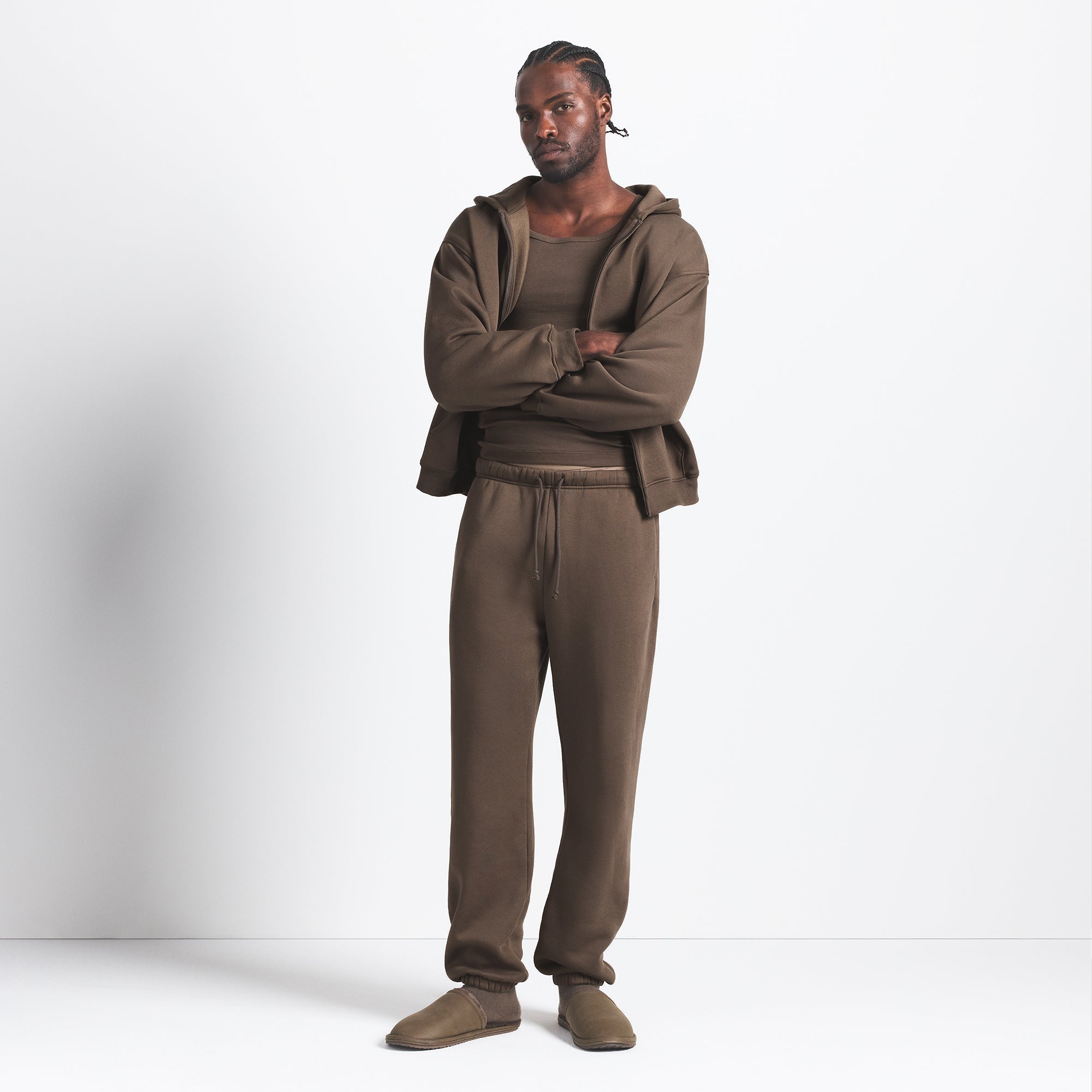SKIMS FLEECE LOUNGE MENS RELAXED JOGGER | DRIFTWOOD - Sneaker Türkiye