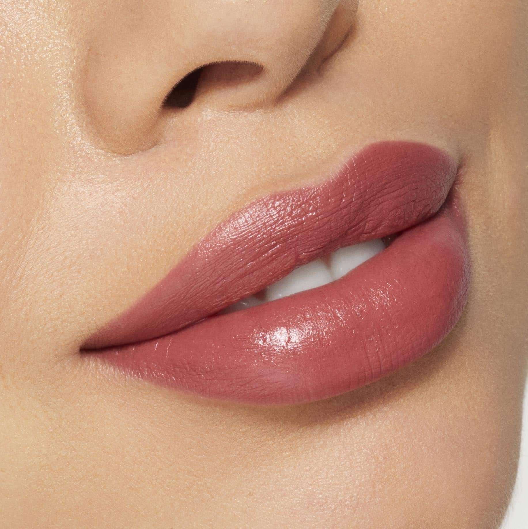 Kylie Crème Lipstick - Sneaker Türkiye