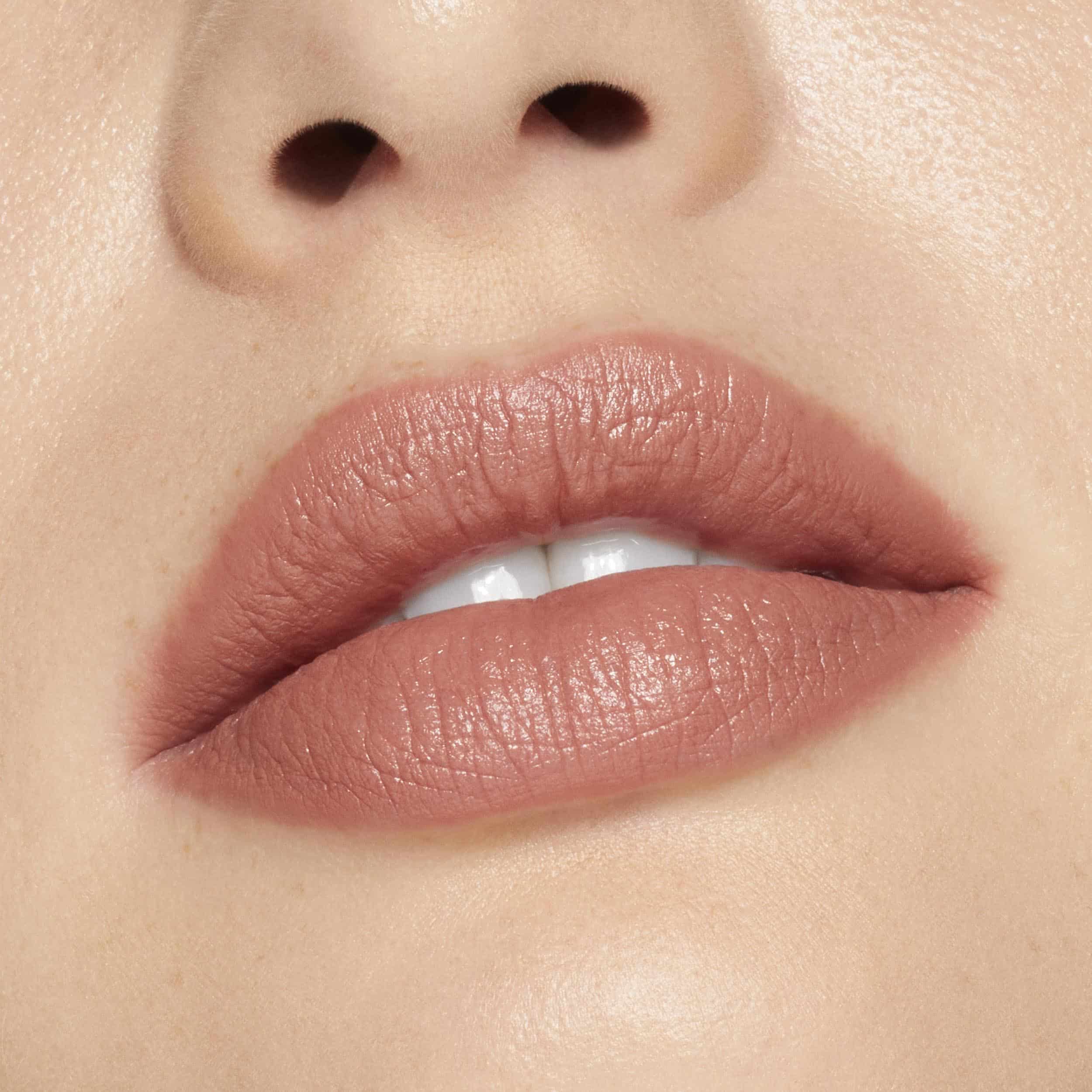 Kylie Crème Lipstick - Sneaker Türkiye