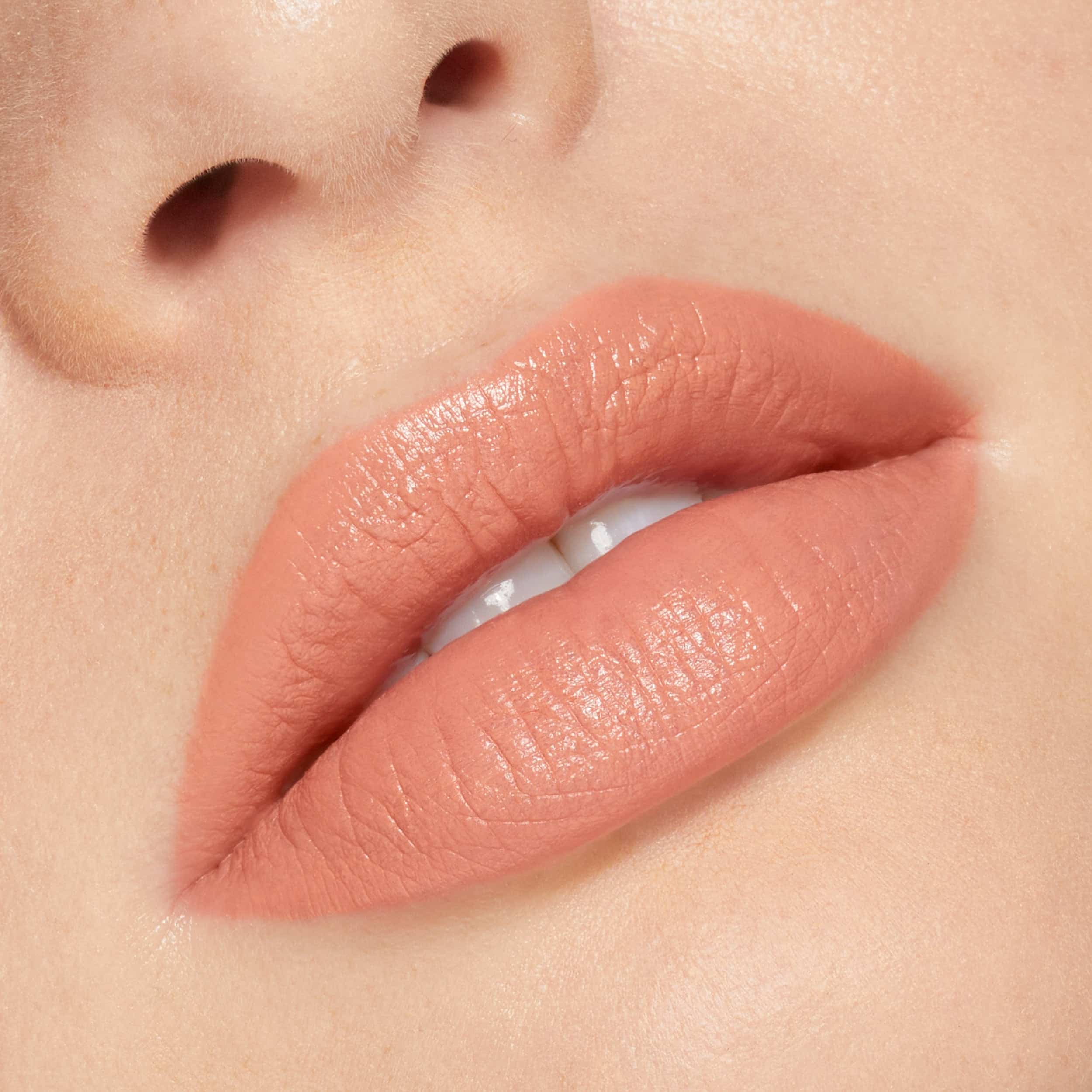 Kylie Crème Lipstick - Sneaker Türkiye
