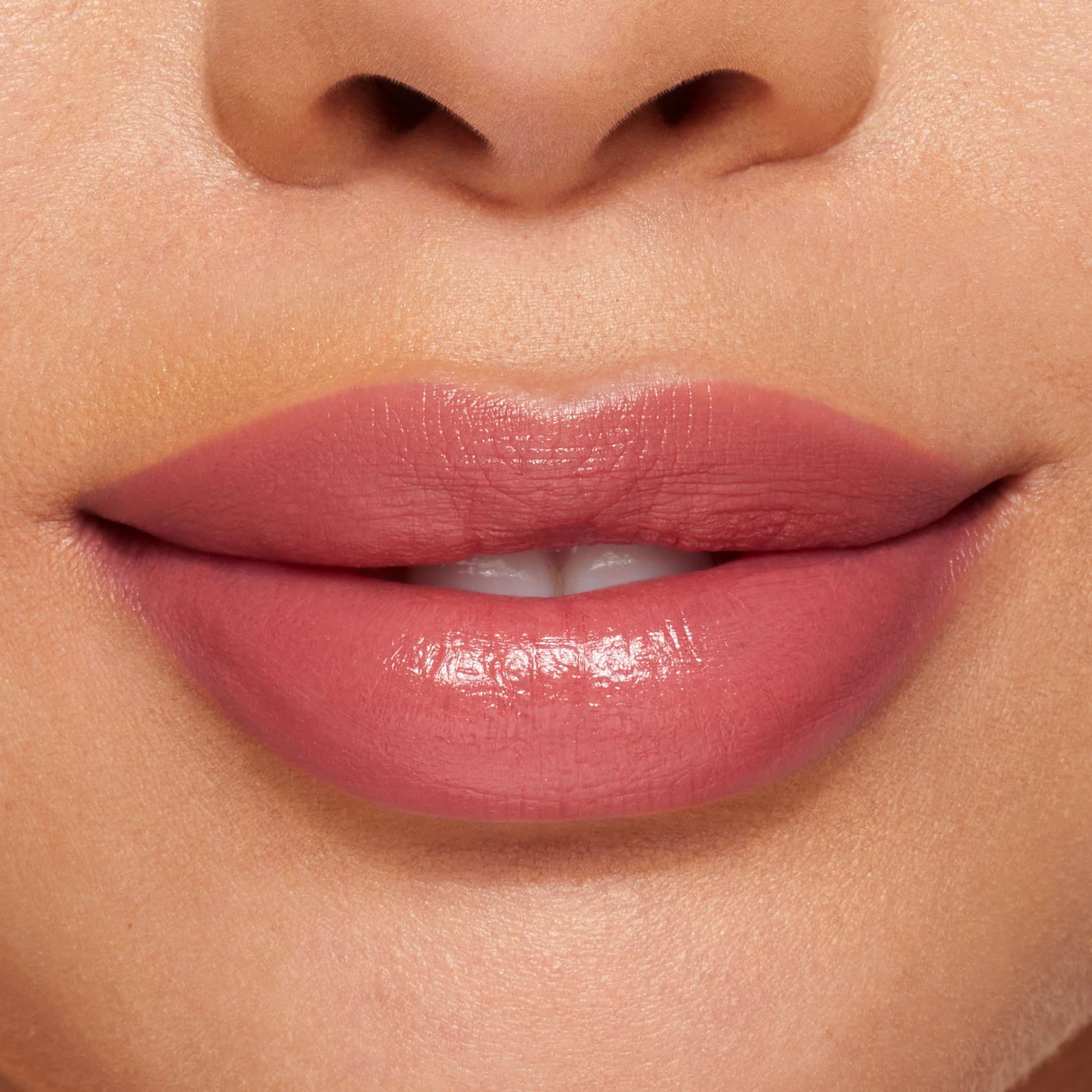 Kylie Crème Lipstick - Sneaker Türkiye