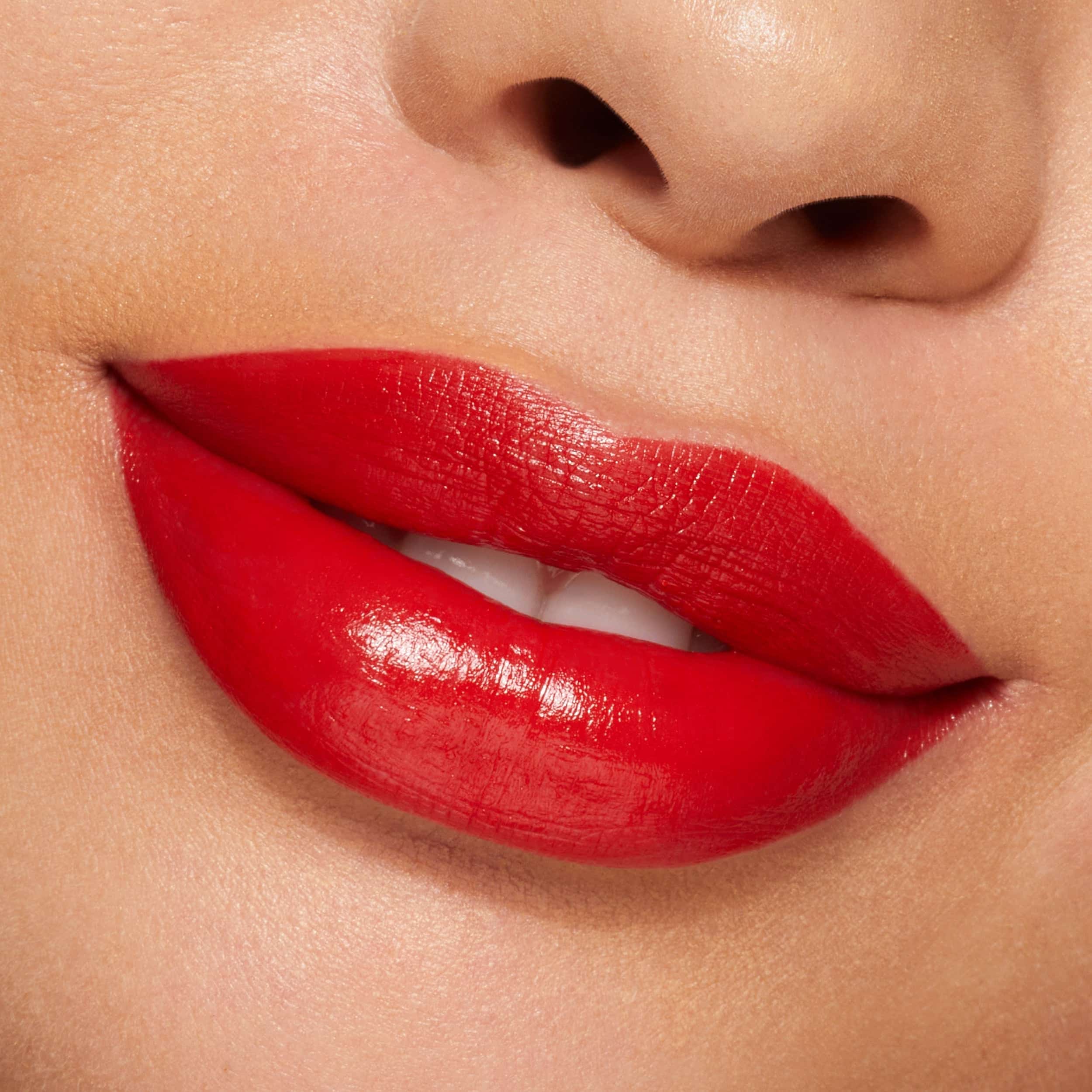 Kylie Crème Lipstick - Sneaker Türkiye