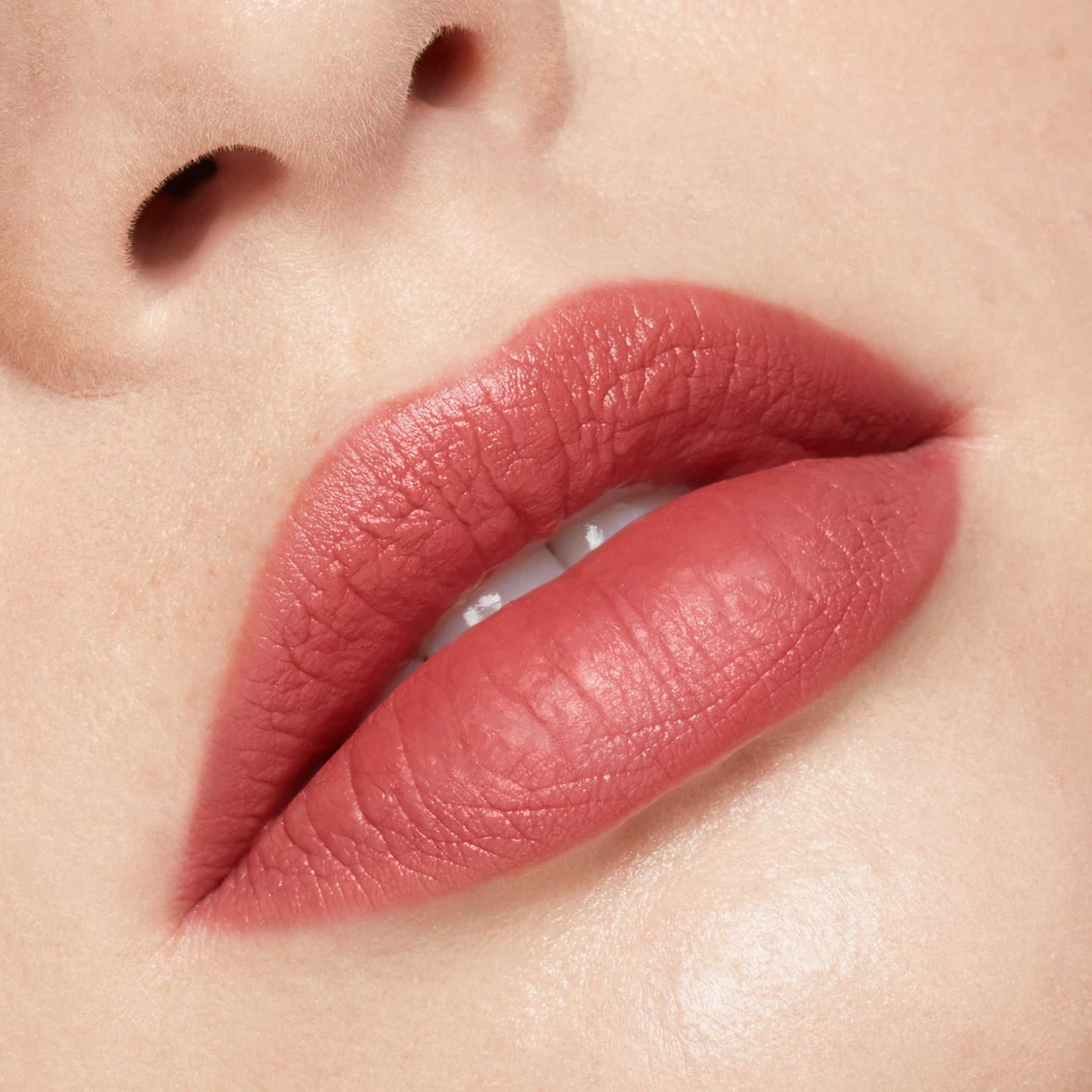 Kylie Matte Lipstick - Sneaker Türkiye