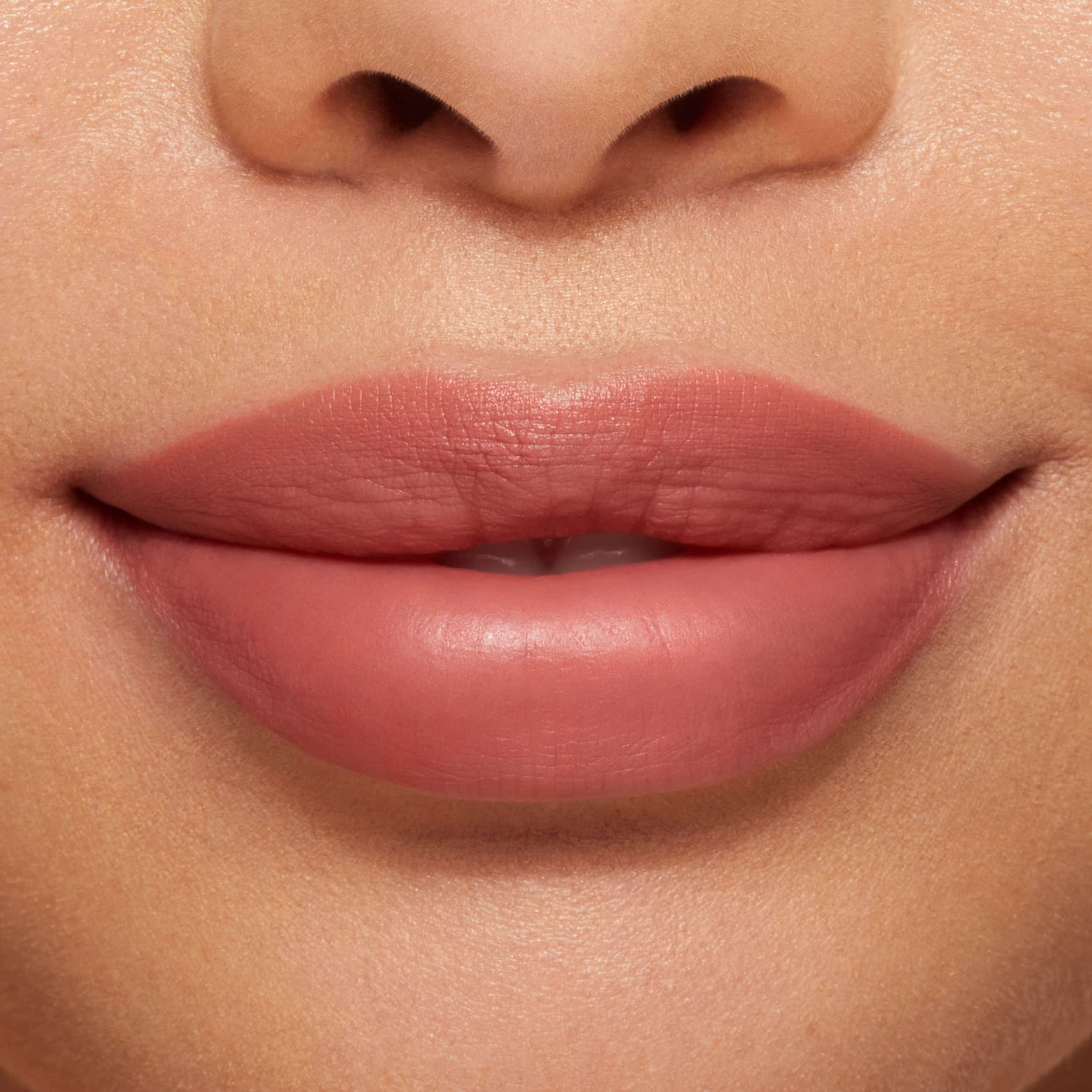 Kylie Matte Lipstick - Sneaker Türkiye