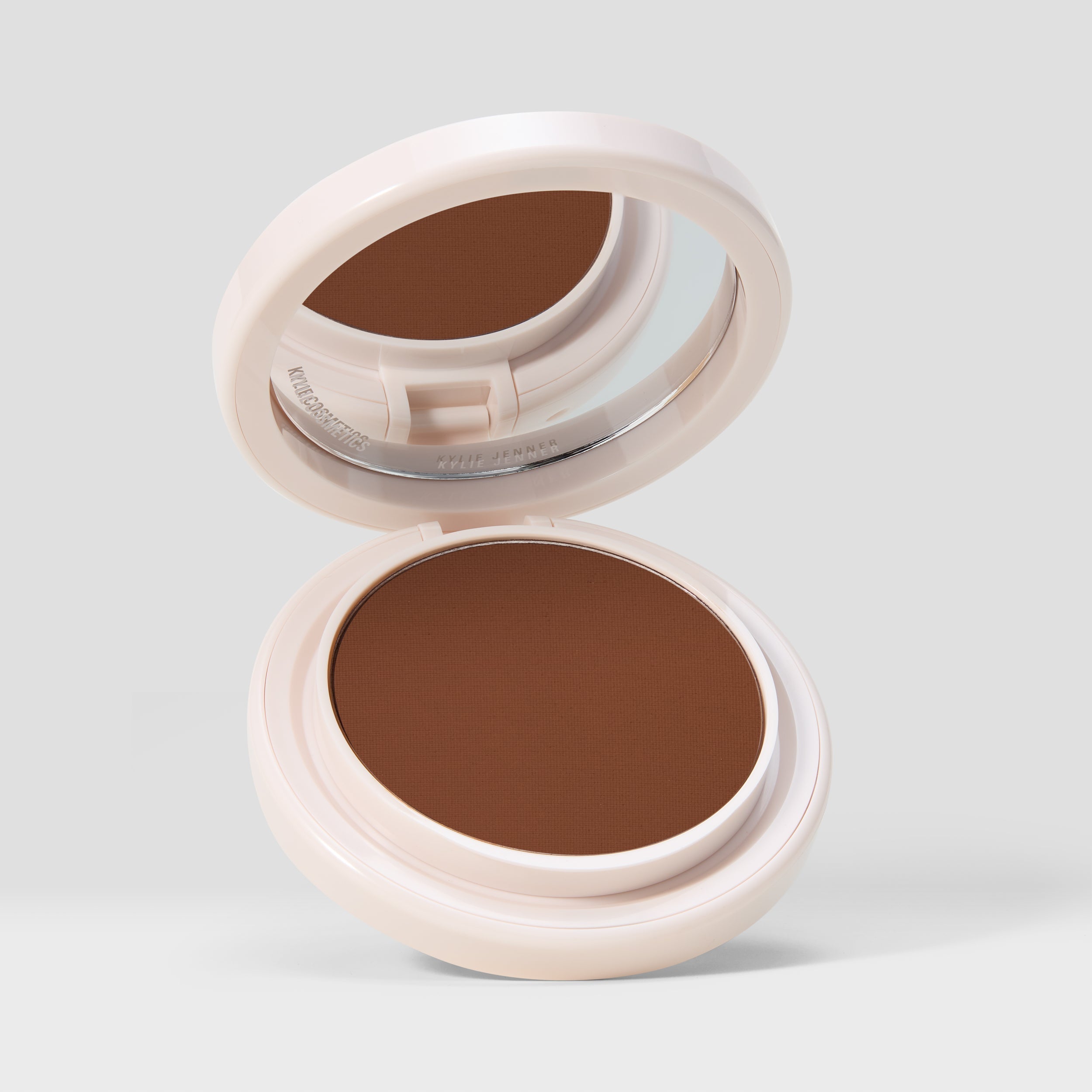 Kylie Natural Blur Powder Foundation - Sneaker Türkiye
