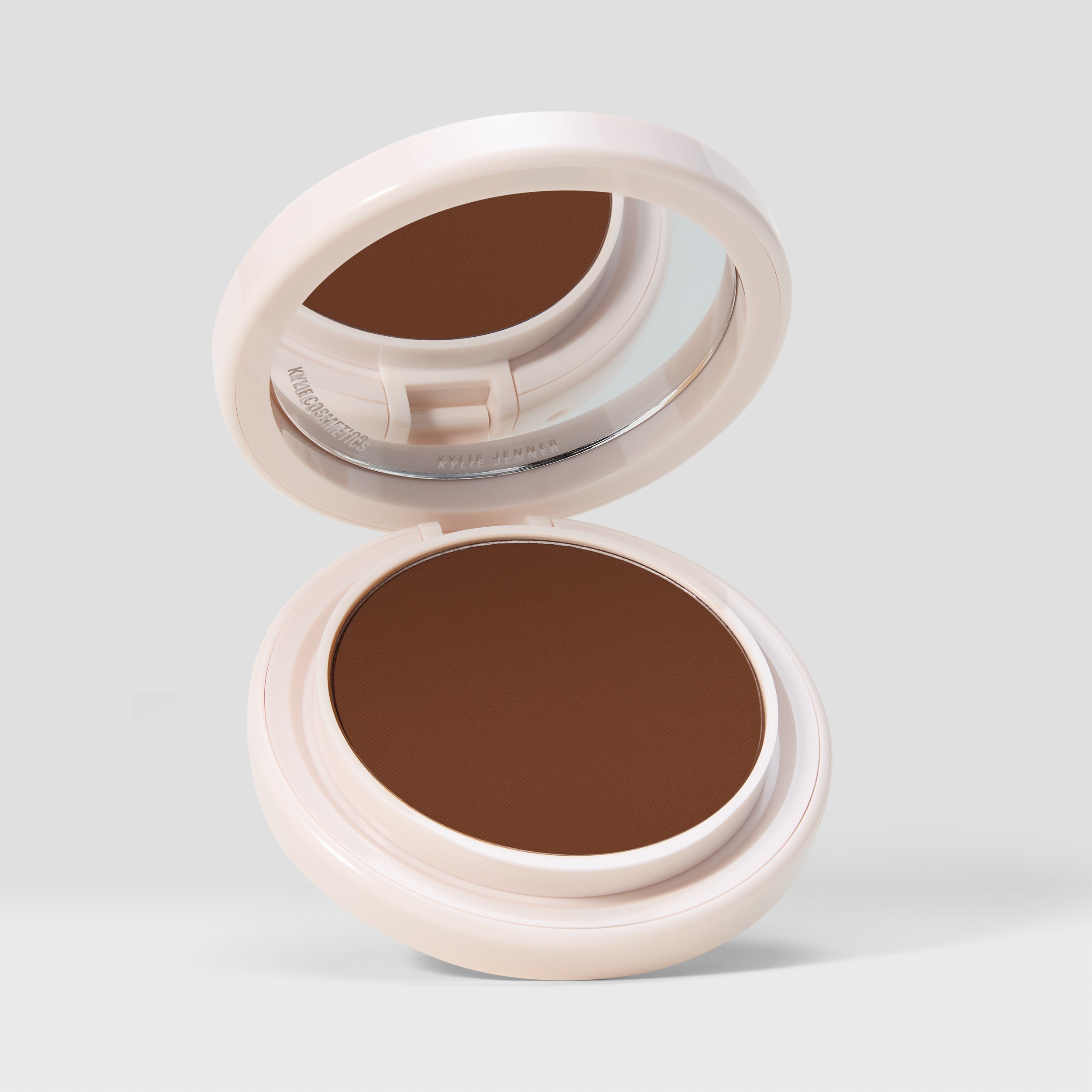 Kylie Natural Blur Powder Foundation - Sneaker Türkiye
