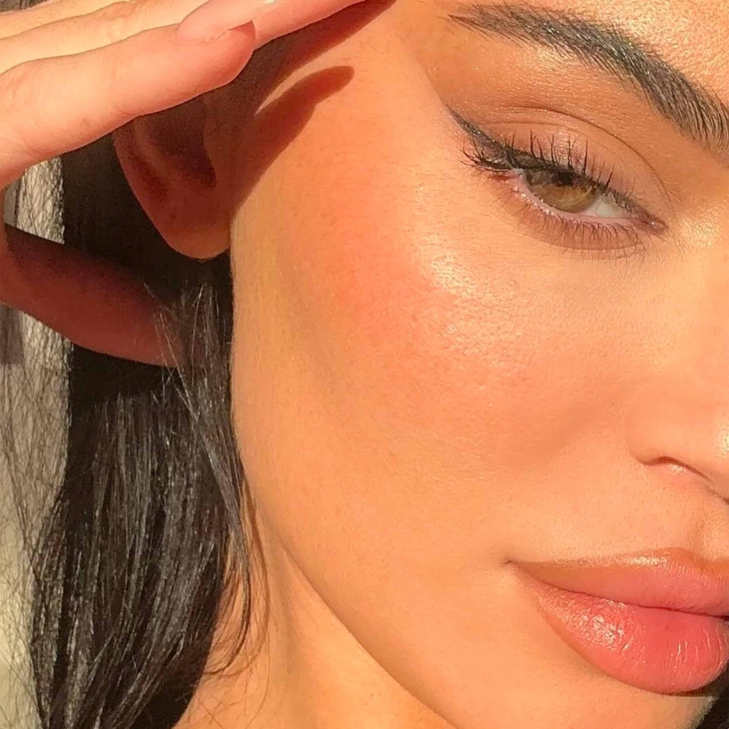 Kylie Lip And Cheek Glow Balm - Sneaker Türkiye