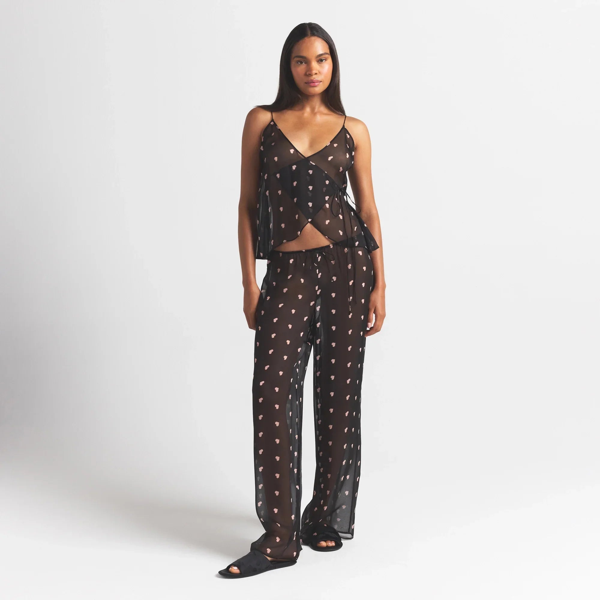 SKIMS ROMANCE WIDE LEG PANT | OBSIDIAN SPACED HEARTS - Sneaker Türkiye