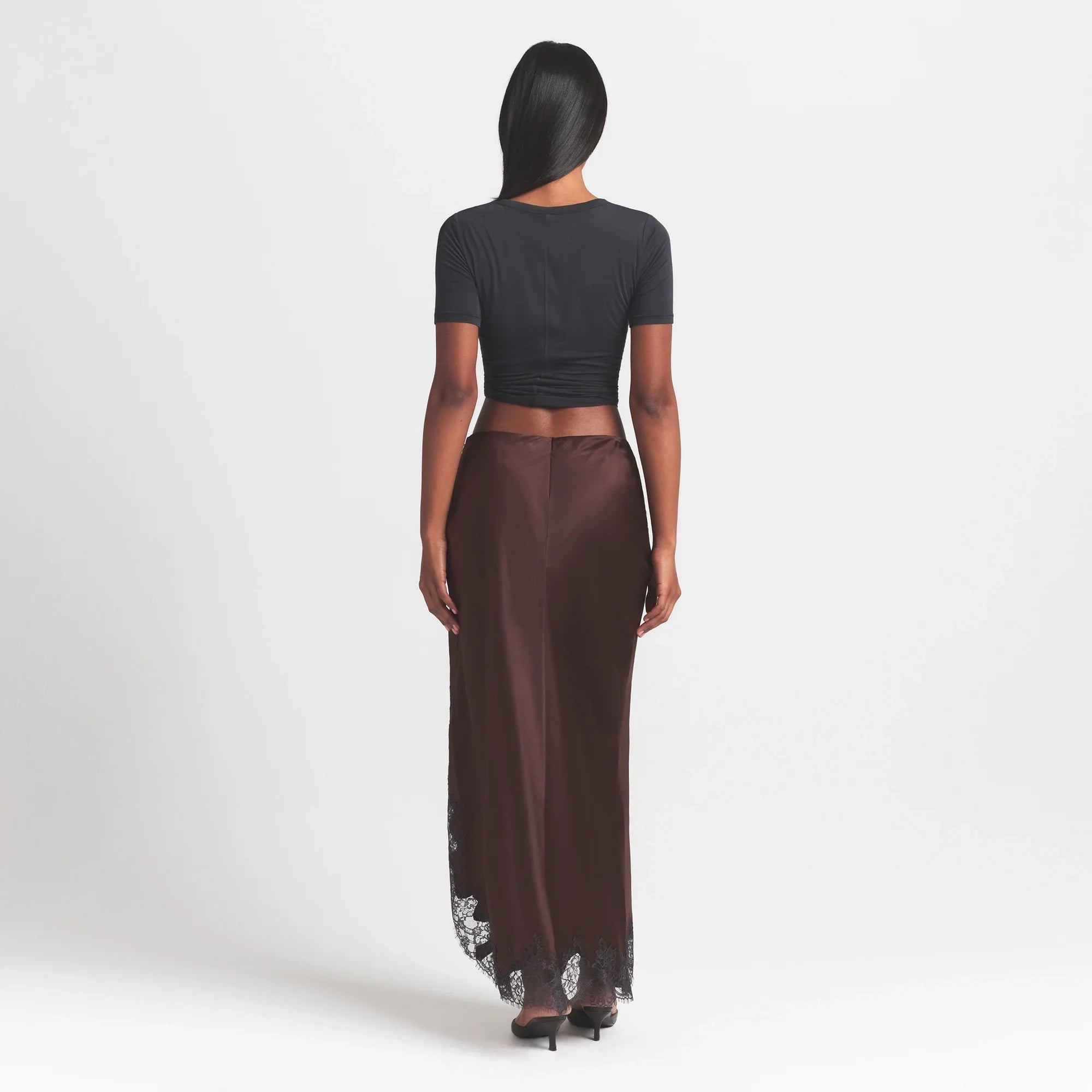 SKIMS SILK LACE SLIP MIDI SKIRT | ESPRESSO CONTRAST - Sneaker Türkiye