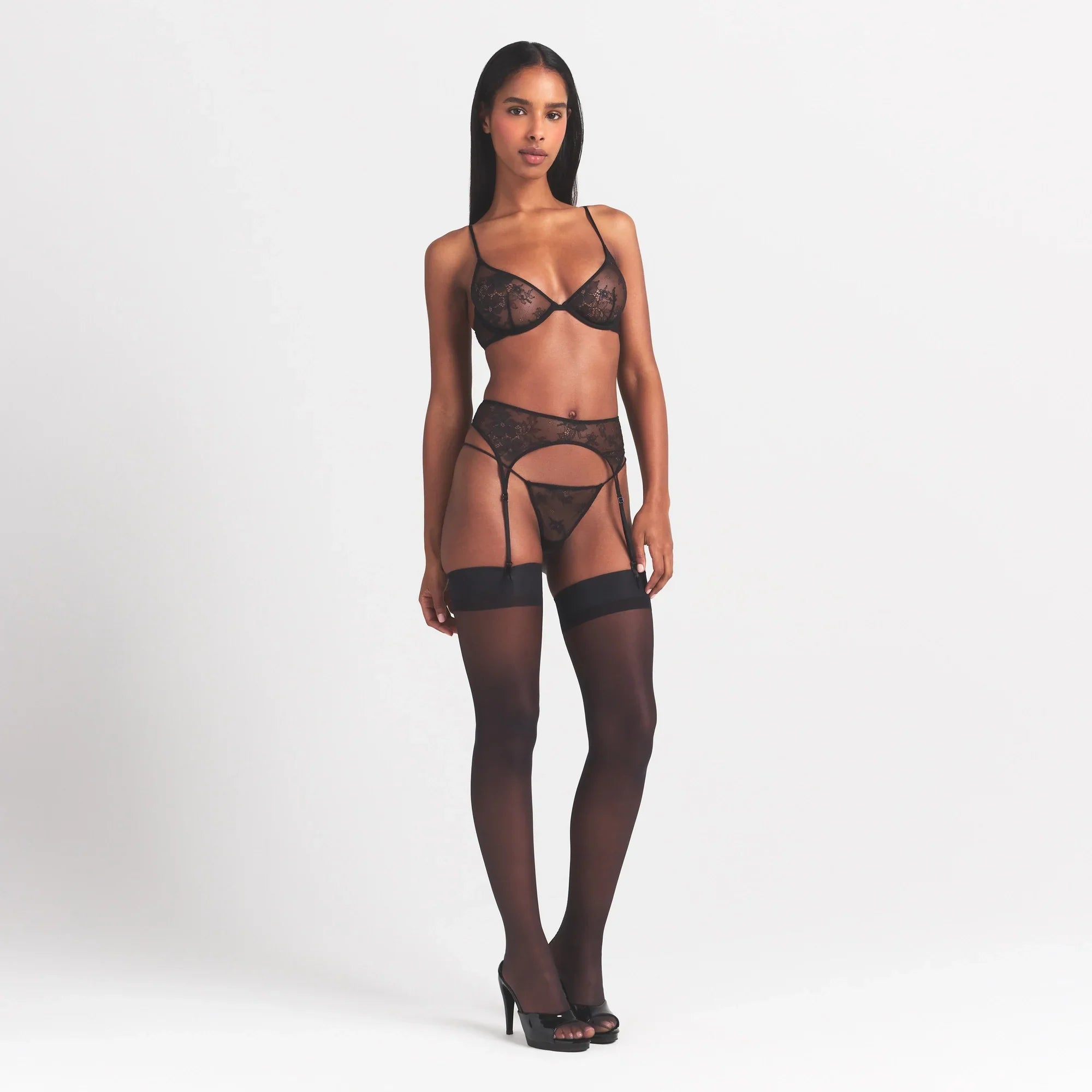 SKIMS ULTRA FINE LACE GARTER BELT | ONYX - Sneaker Türkiye