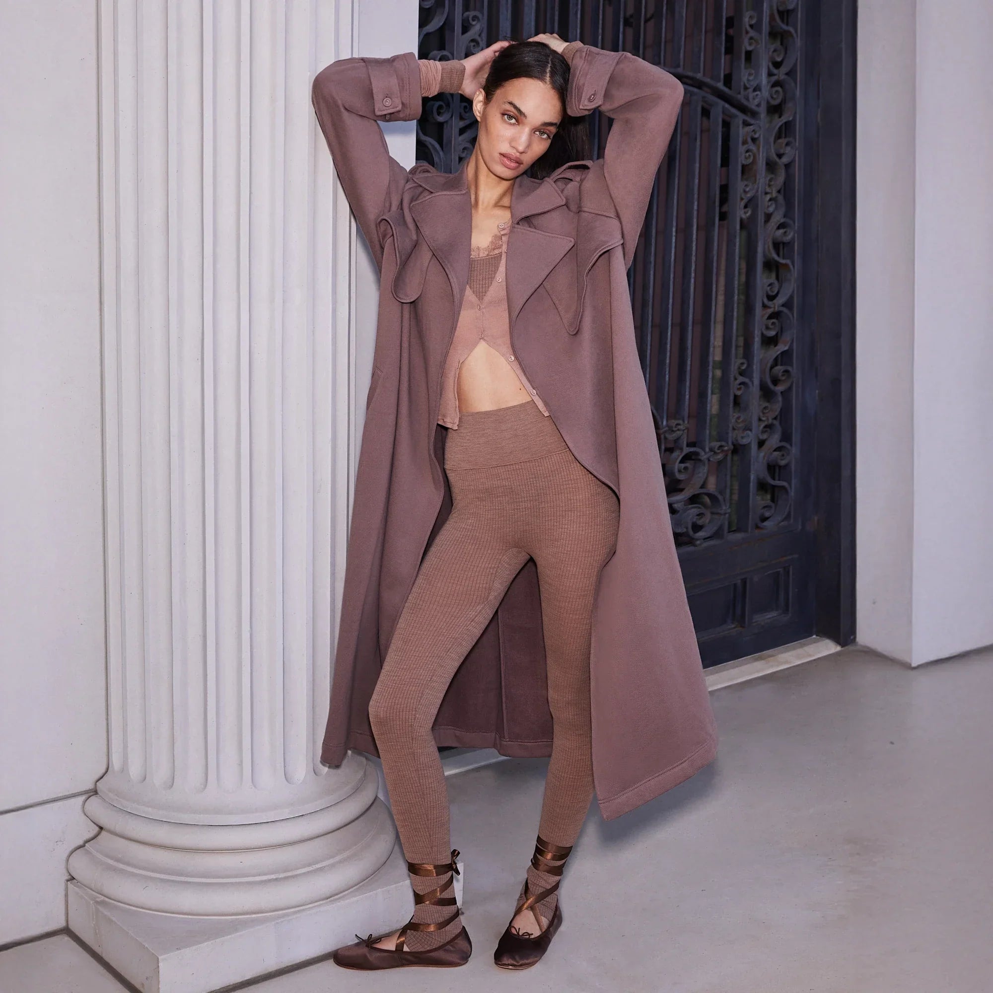 SKIMS BOYFRIEND FLEECE OVERBedenD TRENCH COAT | UMBER - Sneaker Türkiye