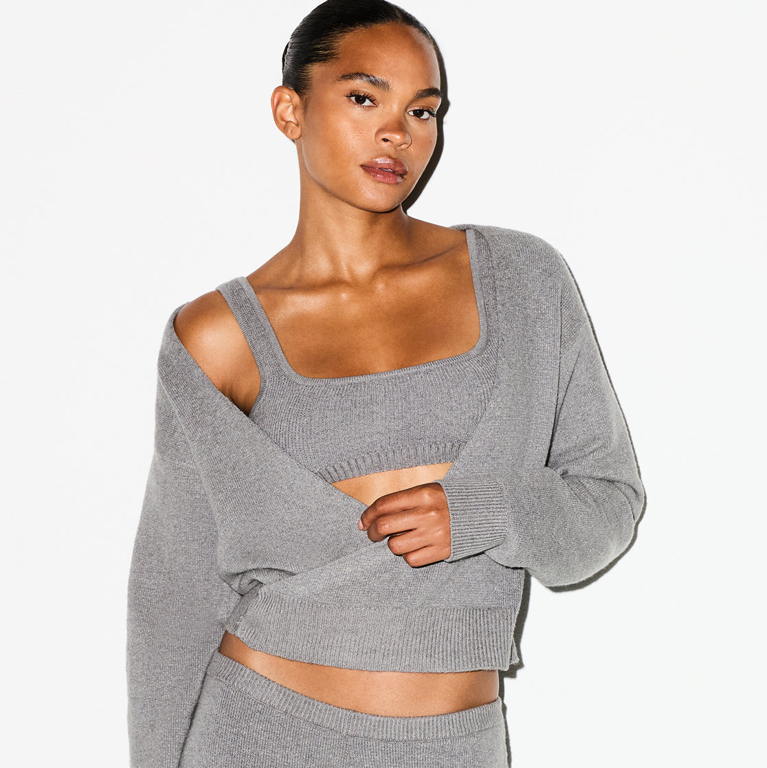SKIMS TEXTURED KNIT WRAP SWEATER | DARK HEATHER GREY - Sneaker Türkiye
