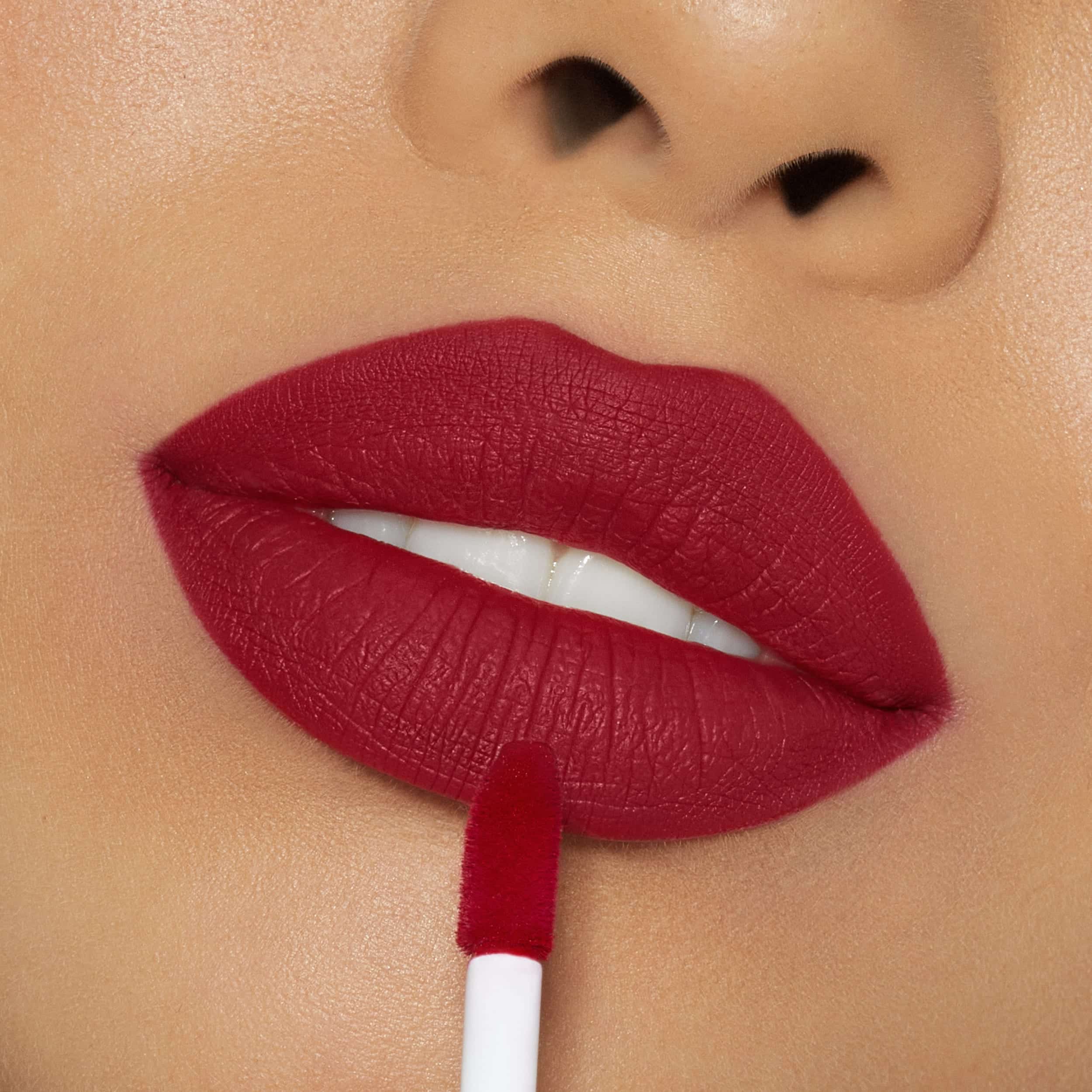 Kylie Matte Lip Kit - Sneaker Türkiye