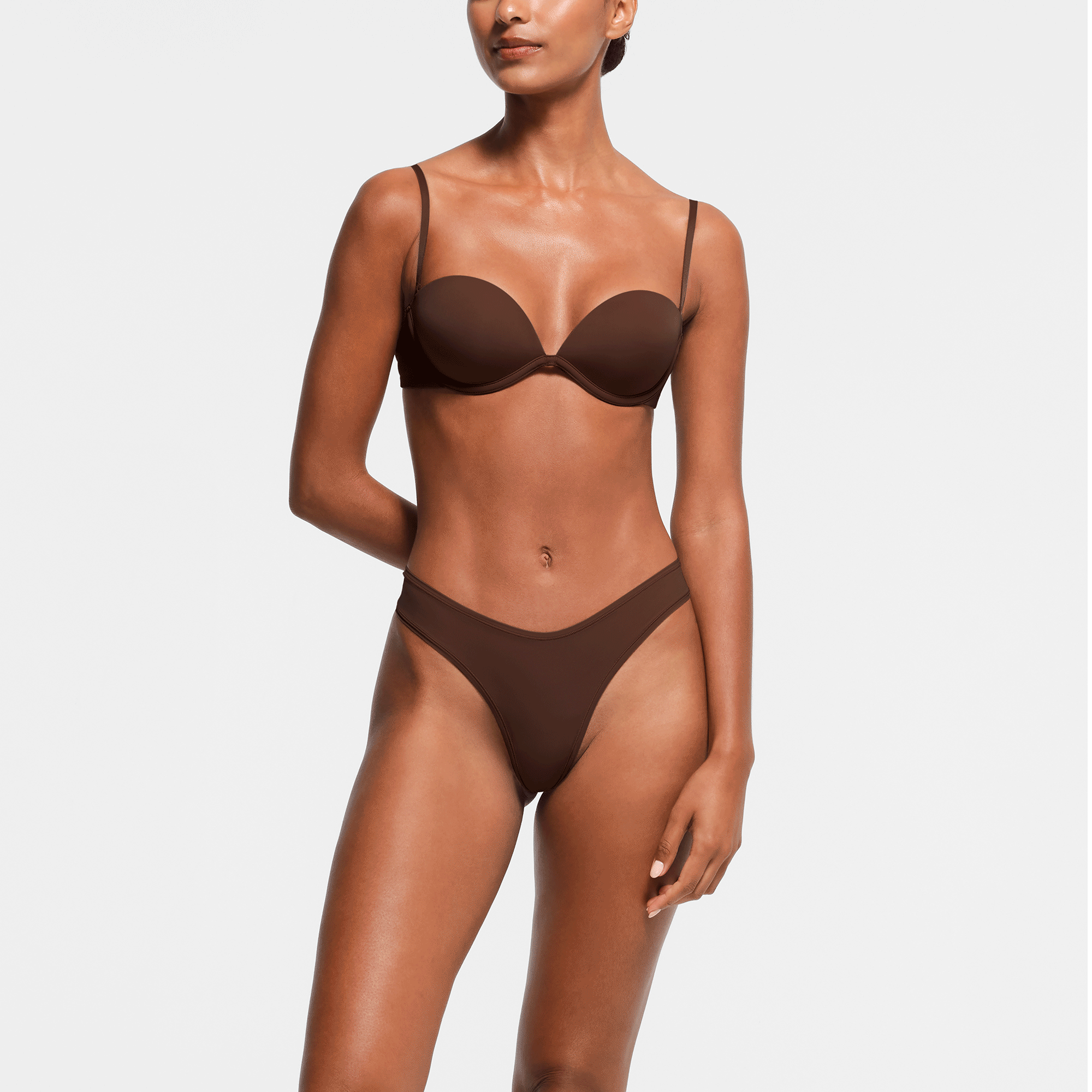 SKIMS MULTI-WAY BRA | COCOA - Sneaker Türkiye