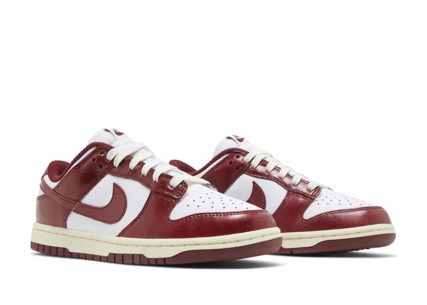 Nike Dunk Low PRM Vintage Team Red (W) - Sneaker Türkiye