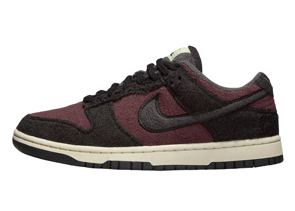 Nike Dunk Low SE Fleece Pack Burgundy Crush (W) - Sneaker Türkiye