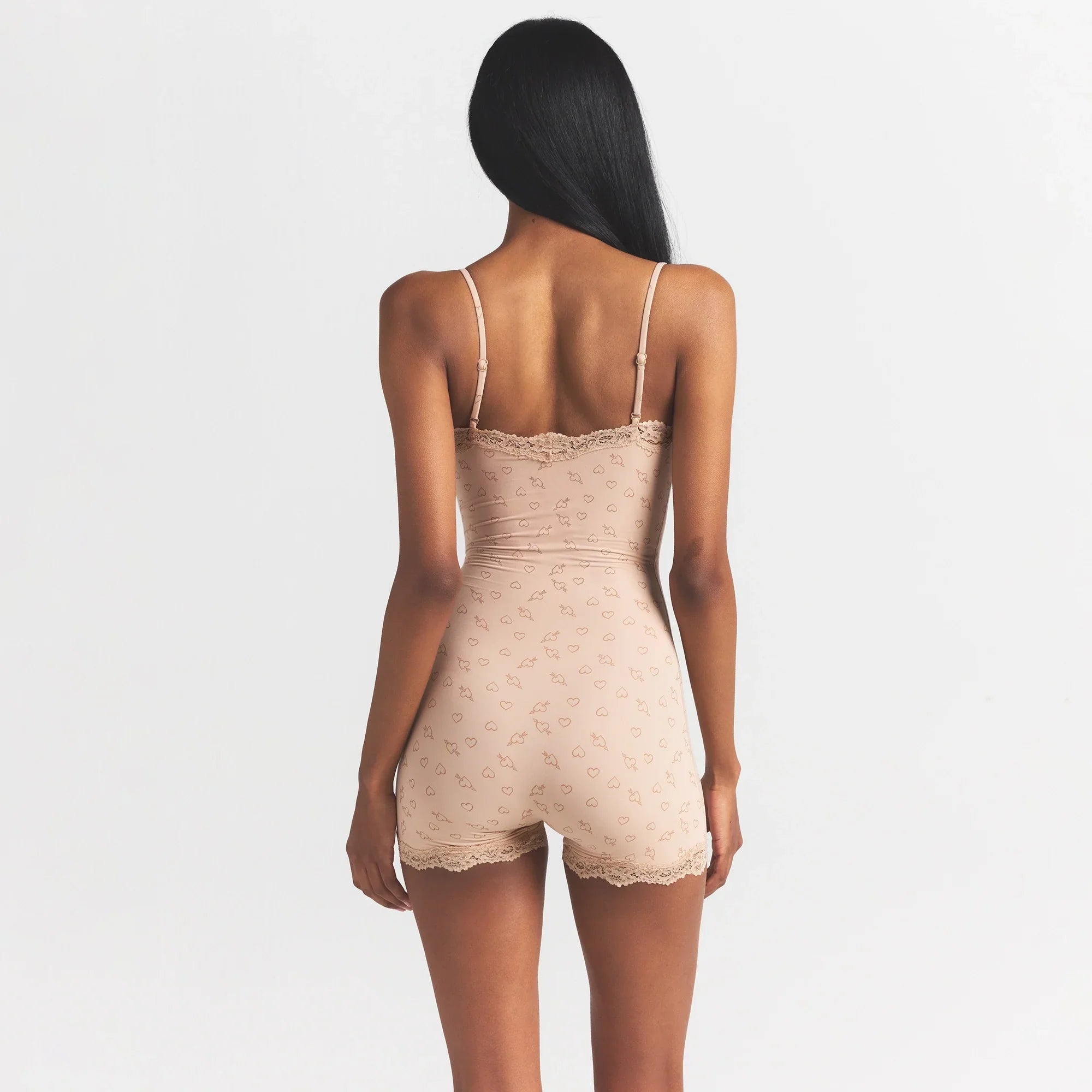 SKIMS FITS EVERYBODY LACE ONESIE | MICA SKETCHED HEARTS - Sneaker Türkiye