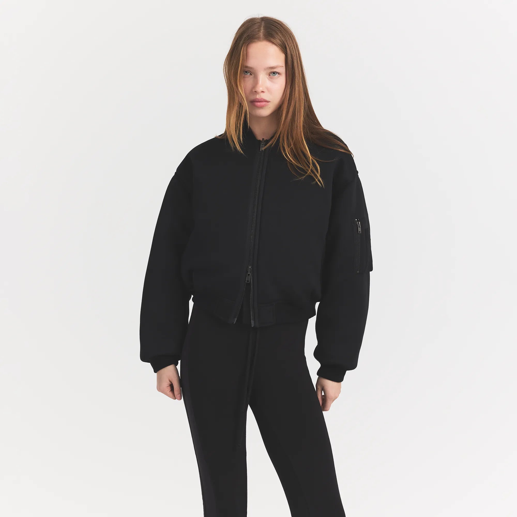 SKIMS NEOPRENE OUTERWEAR REVERSIBLE BOMBER JACKET | OBSIDIAN - Sneaker Türkiye