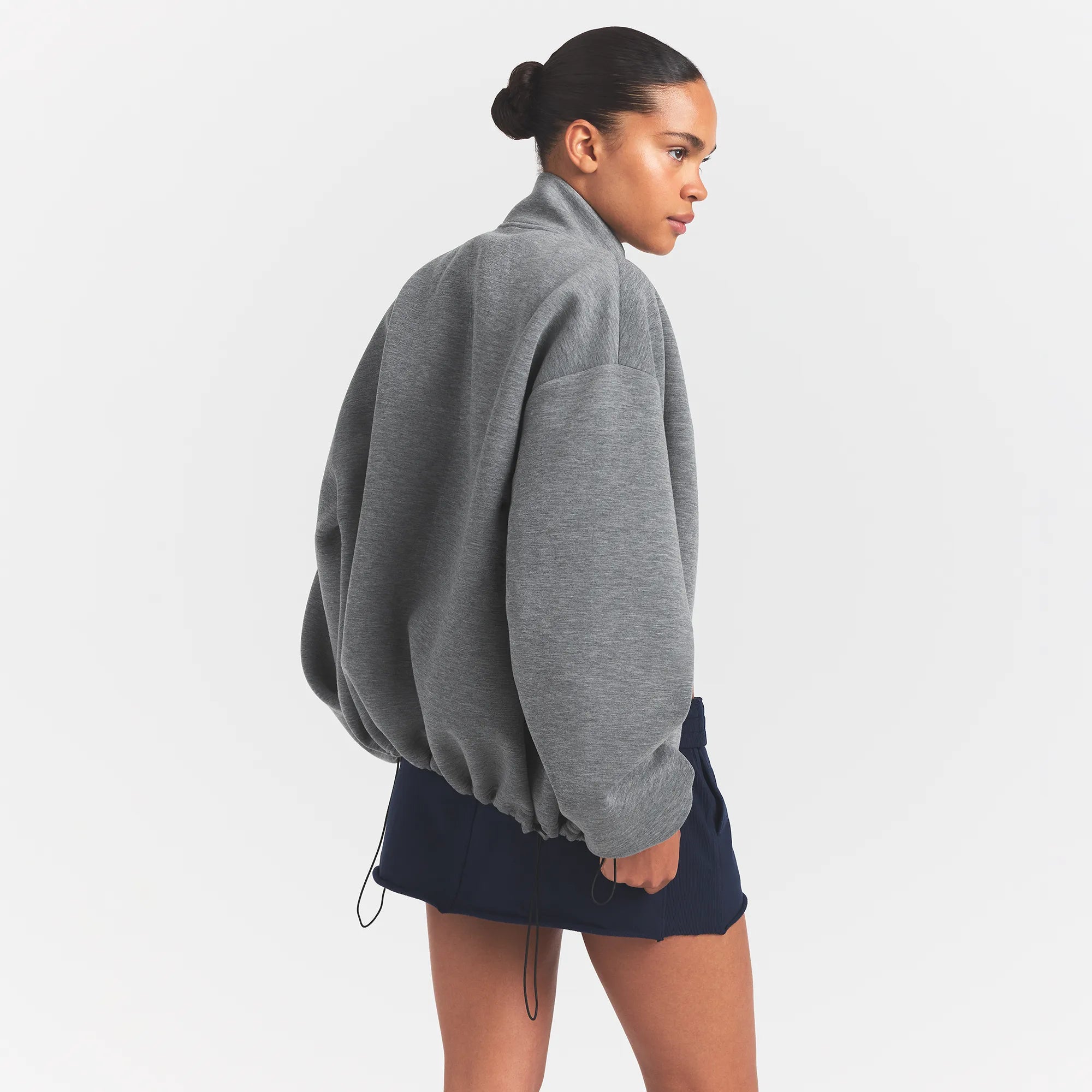SKIMS NEOPRENE OUTERWEAR OVERBedenD MOCK NECK JACKET | DARK HEATHER GREY - Sneaker Türkiye