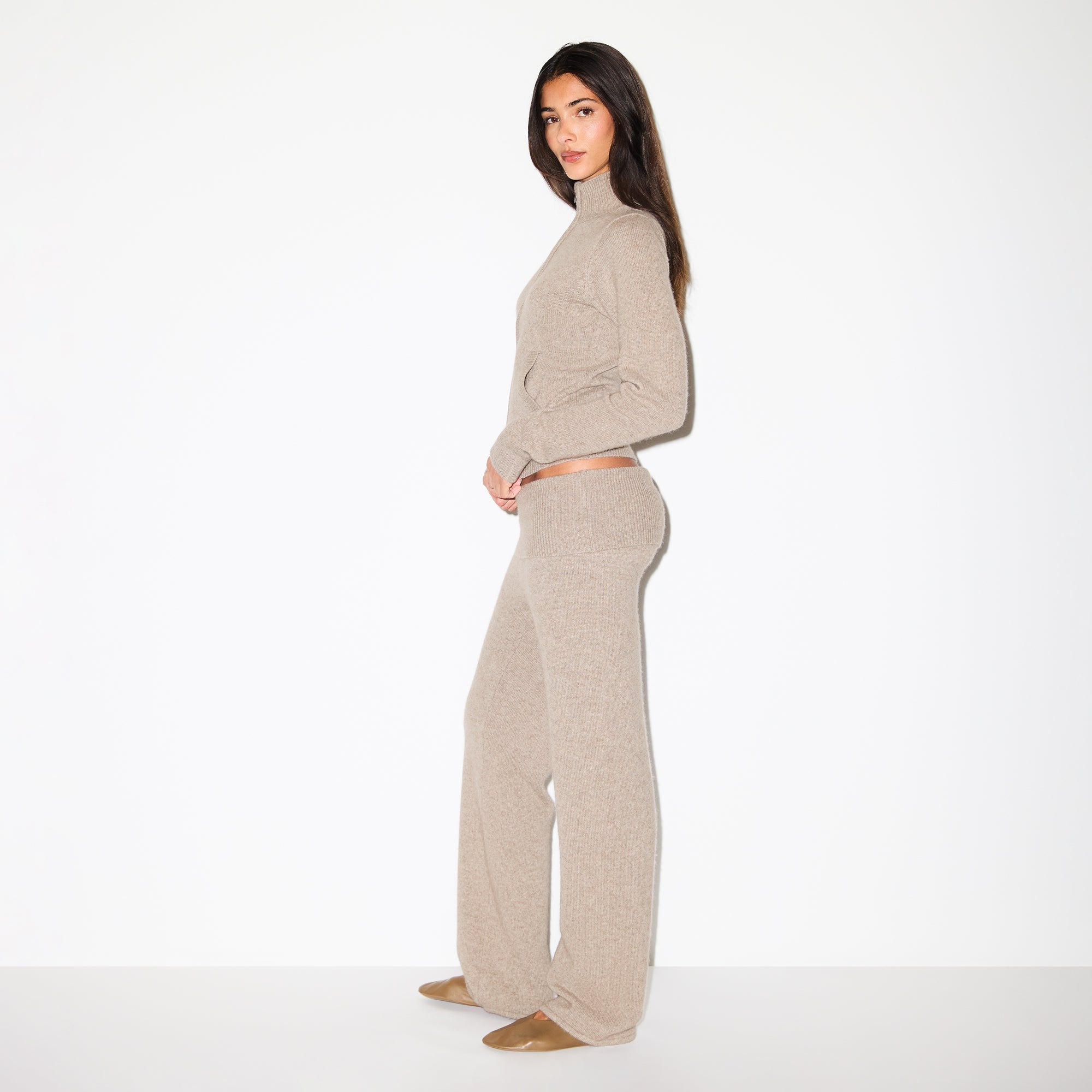 SKIMS WOOL CASHMERE ZIP UP MOCK NECK SWEATER | LINEN - Sneaker Türkiye