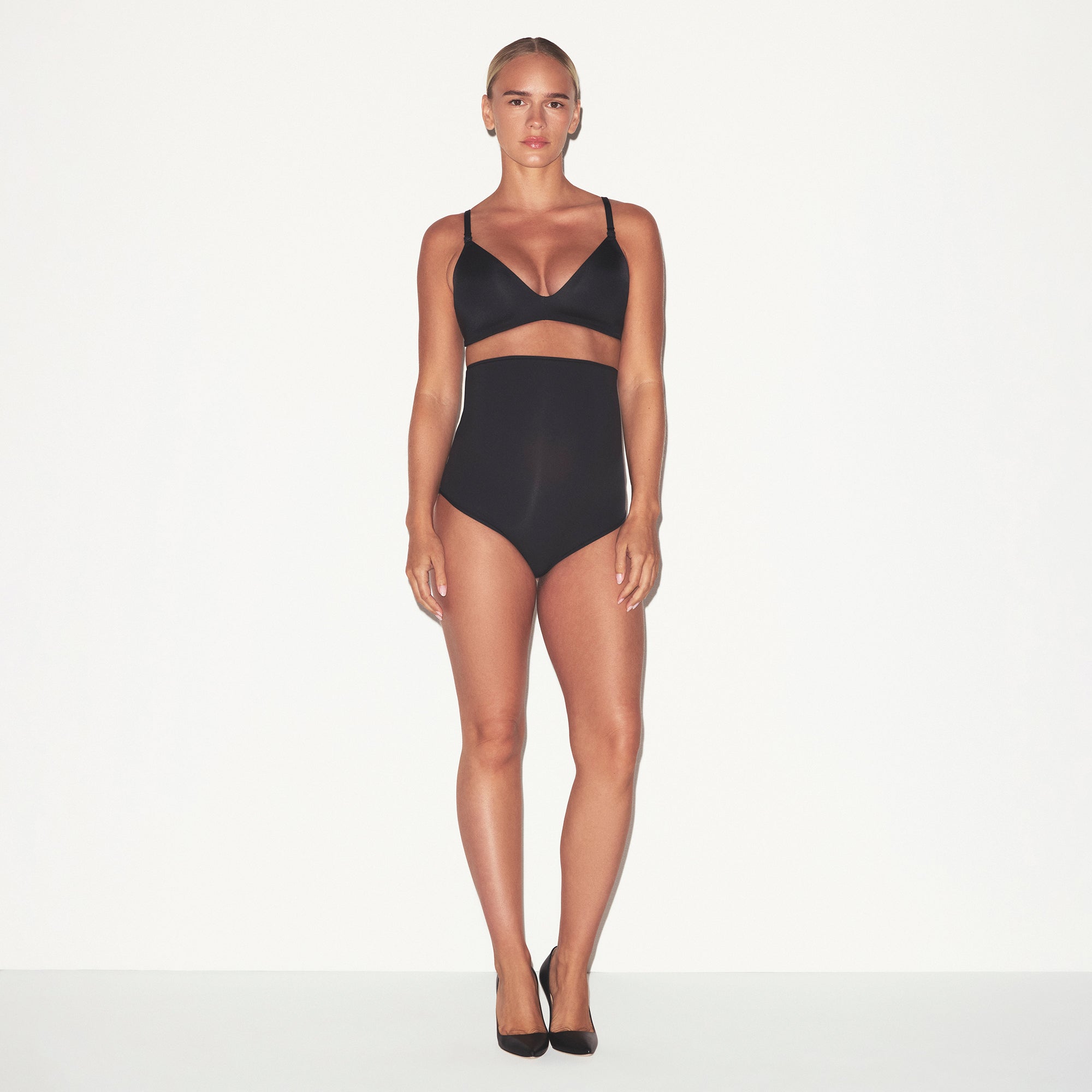 SKIMS WIRELESS FORM MATERNITY NURSING BRA | ONYX - Sneaker Türkiye