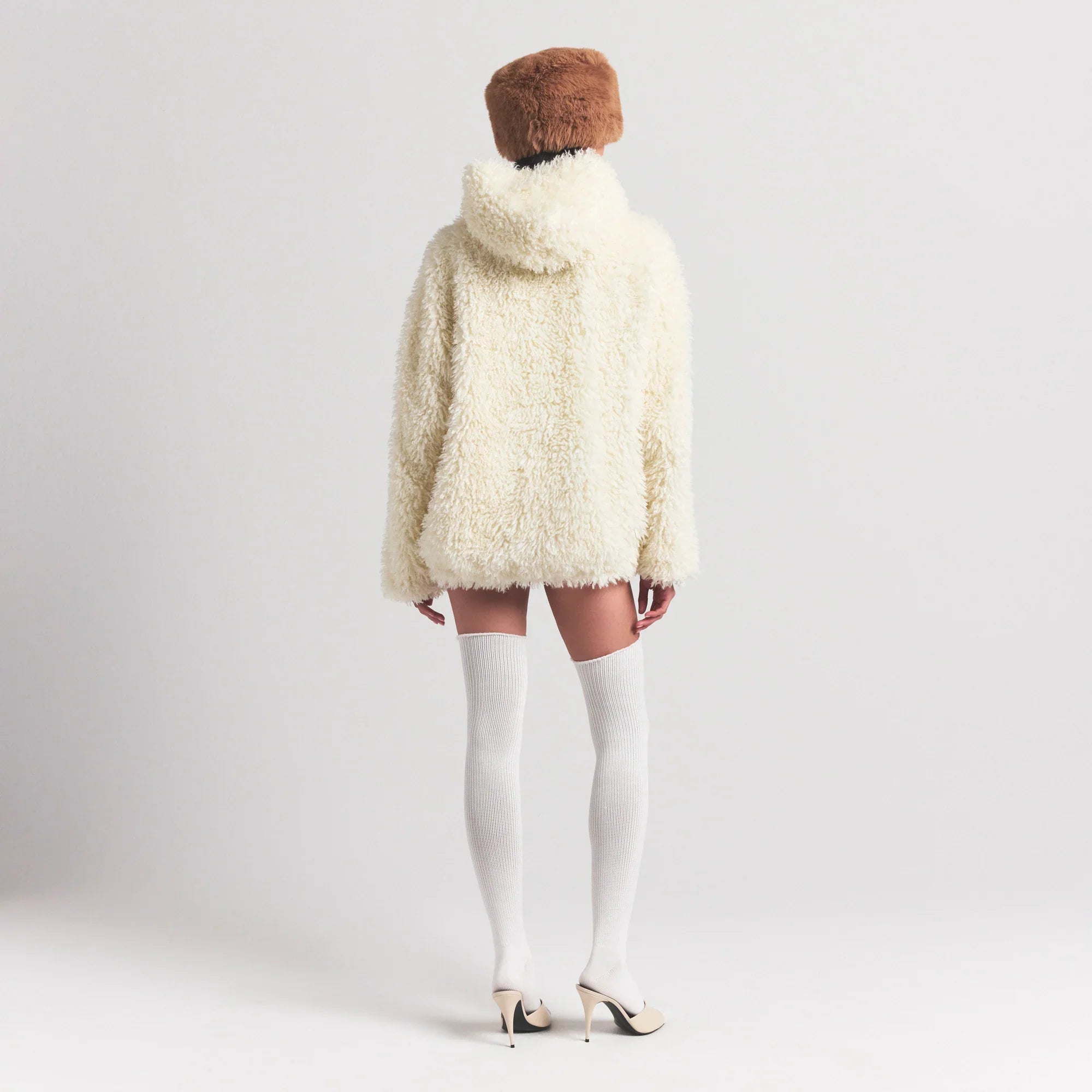 SKIMS FAUX FUR HOODIE | EGRET - Sneaker Türkiye