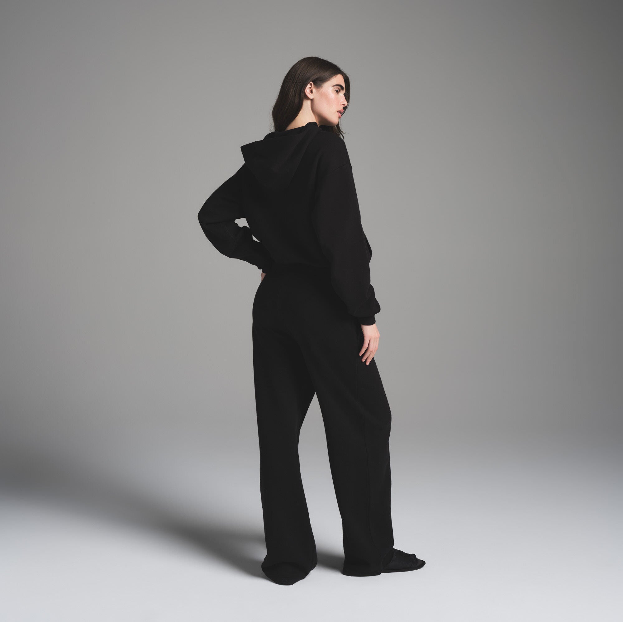 SKIMS COTTON FLEECE CLASSIC HOODIE | ONYX - Sneaker Türkiye