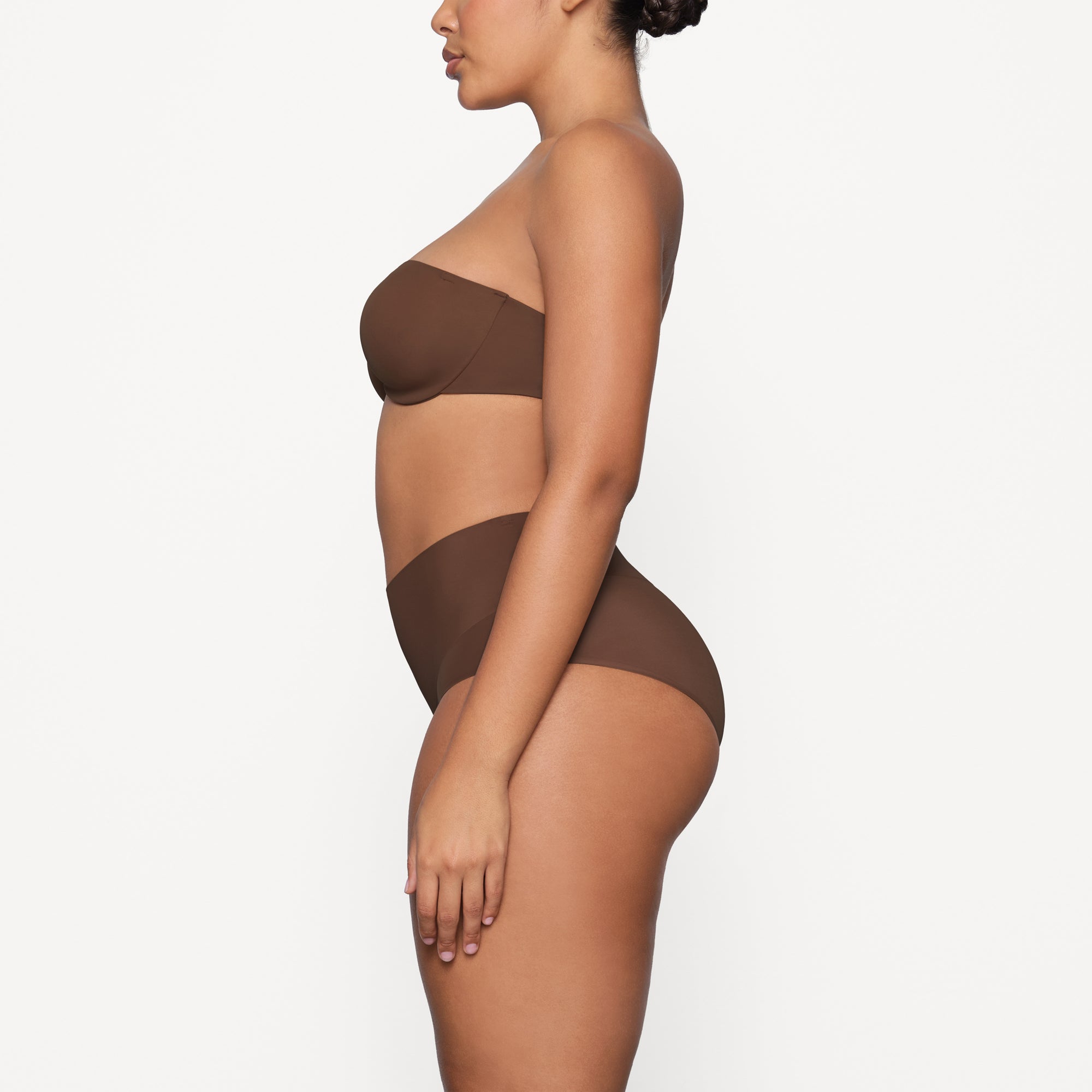 SKIMS SMOOTHING INTIMATES HIGH-WAISTED BRIEF | JASPER - Sneaker Türkiye