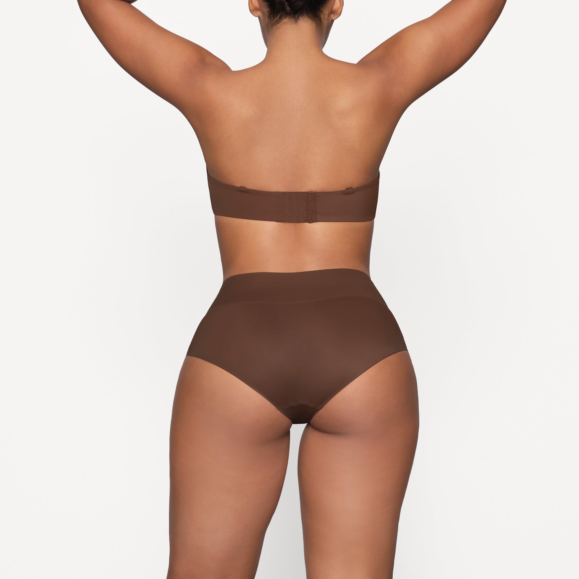 SKIMS SMOOTHING INTIMATES HIGH-WAISTED BRIEF | JASPER - Sneaker Türkiye